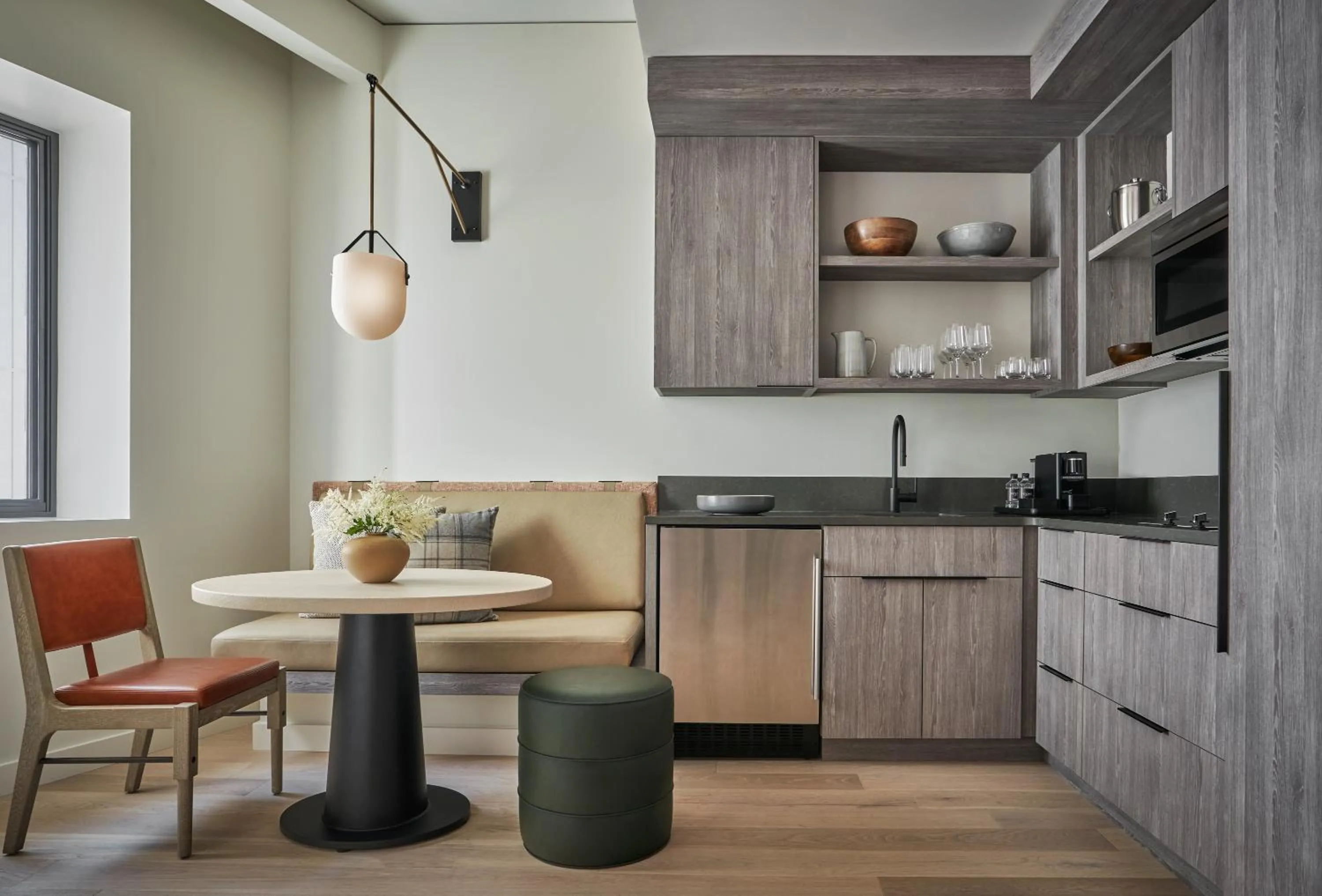 Kitchen or kitchenette in Pendry Park City