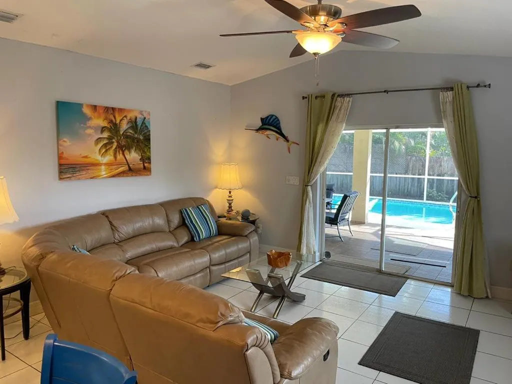 Seating area in Del Mar Villa