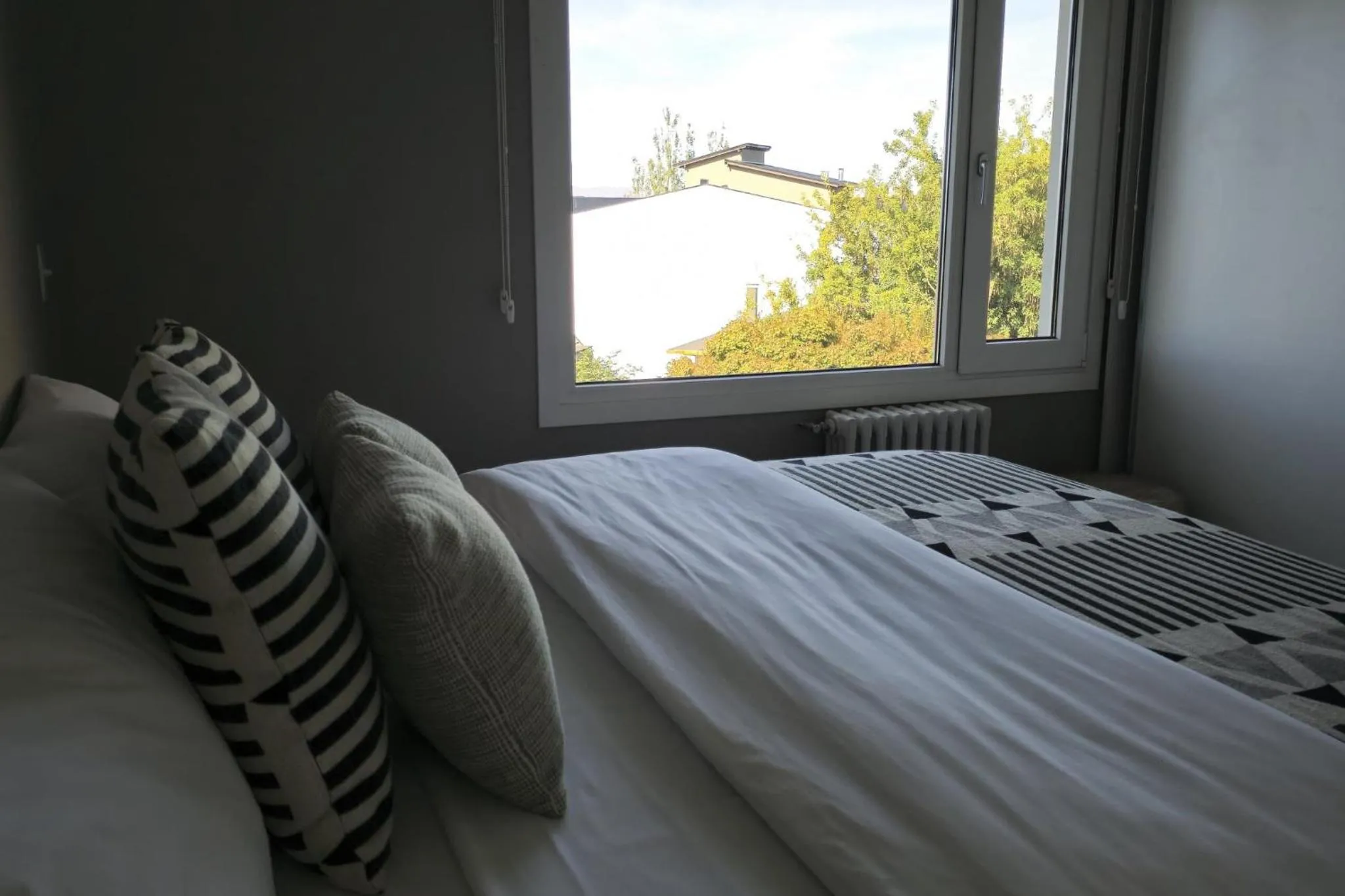 Bed in Departamento completo en San Carlos de Bariloche, Argentina