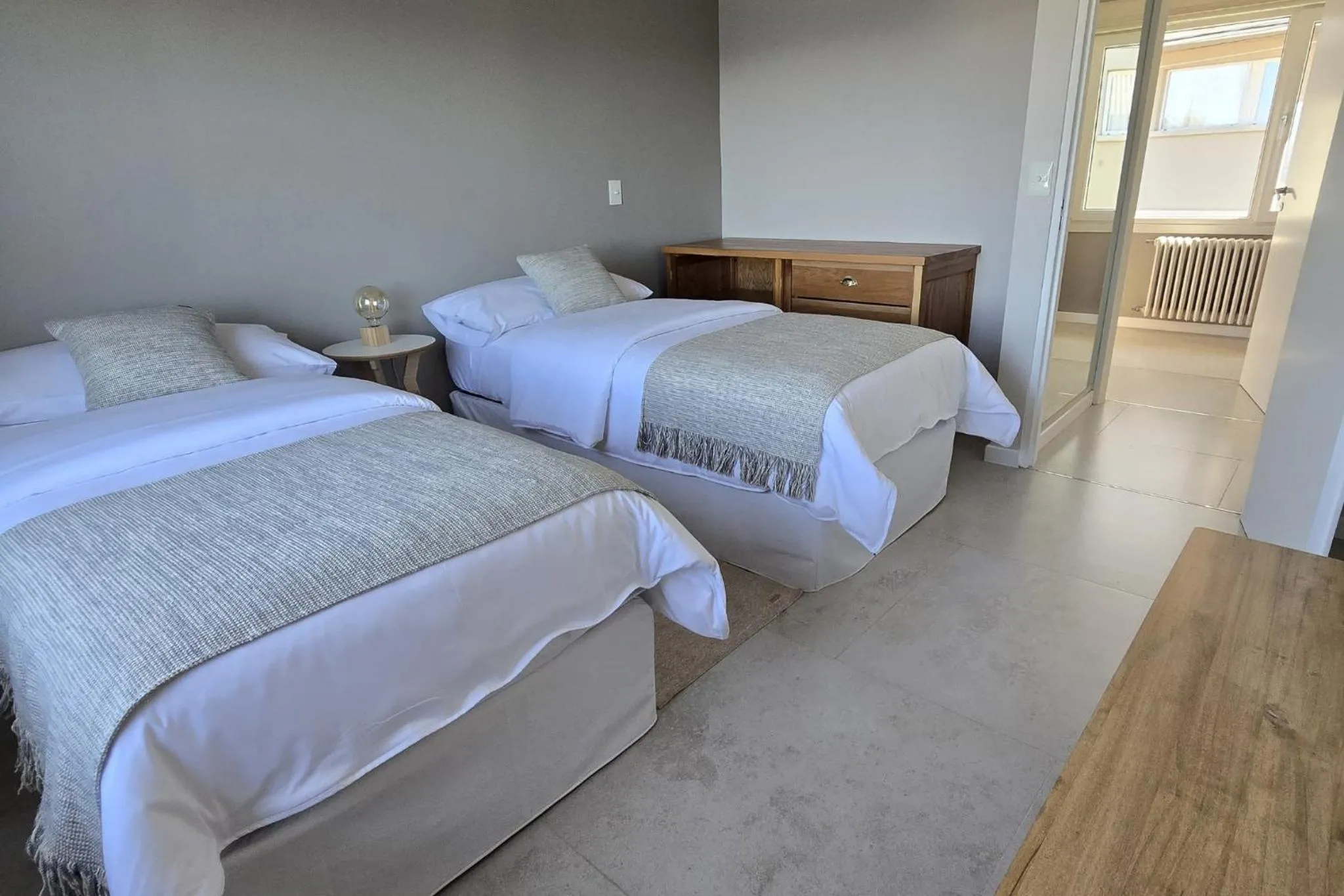 Bed in Departamento completo en San Carlos de Bariloche, Argentina
