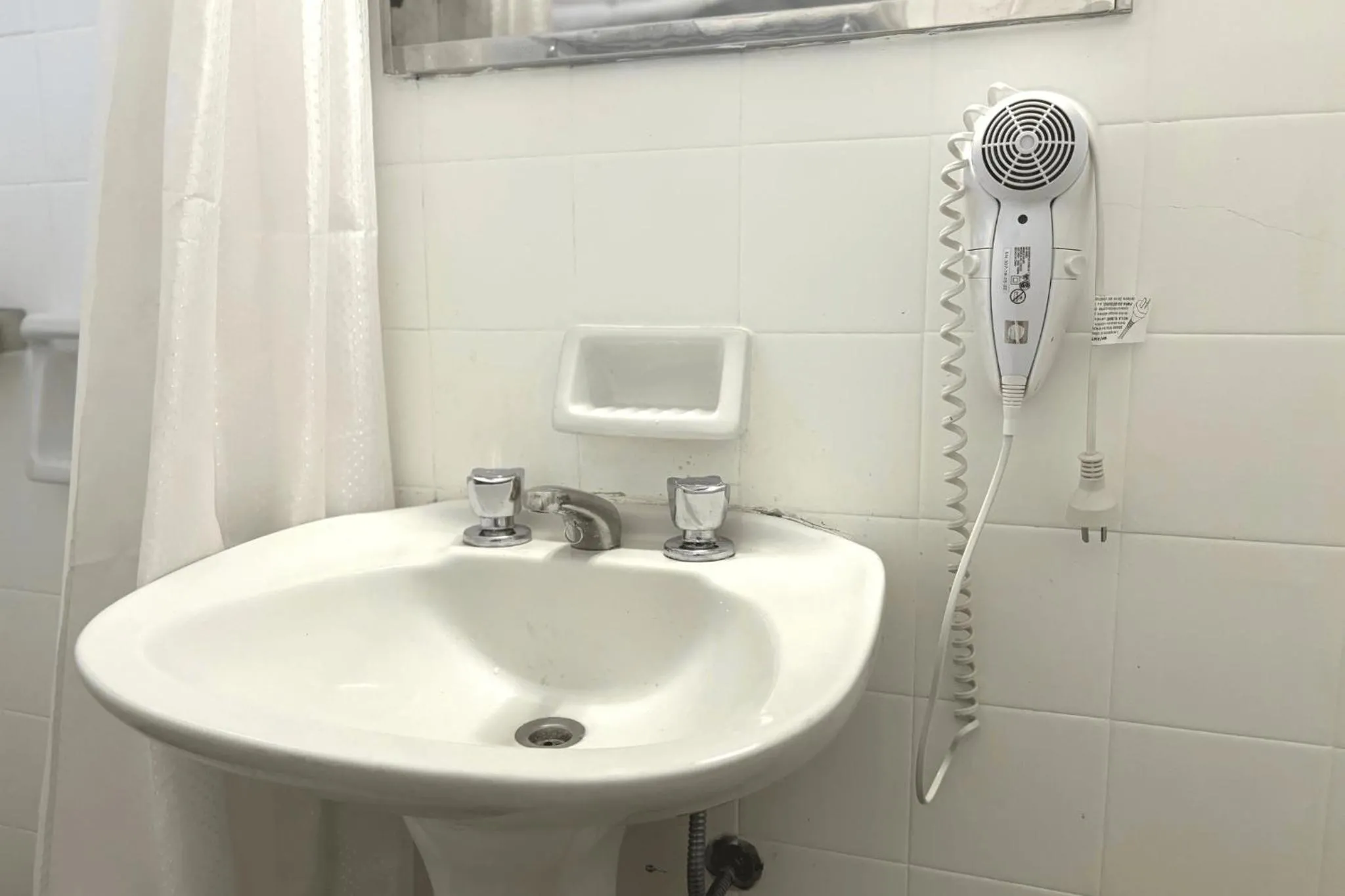 Toilet in Departamento completo en San Carlos de Bariloche, Argentina