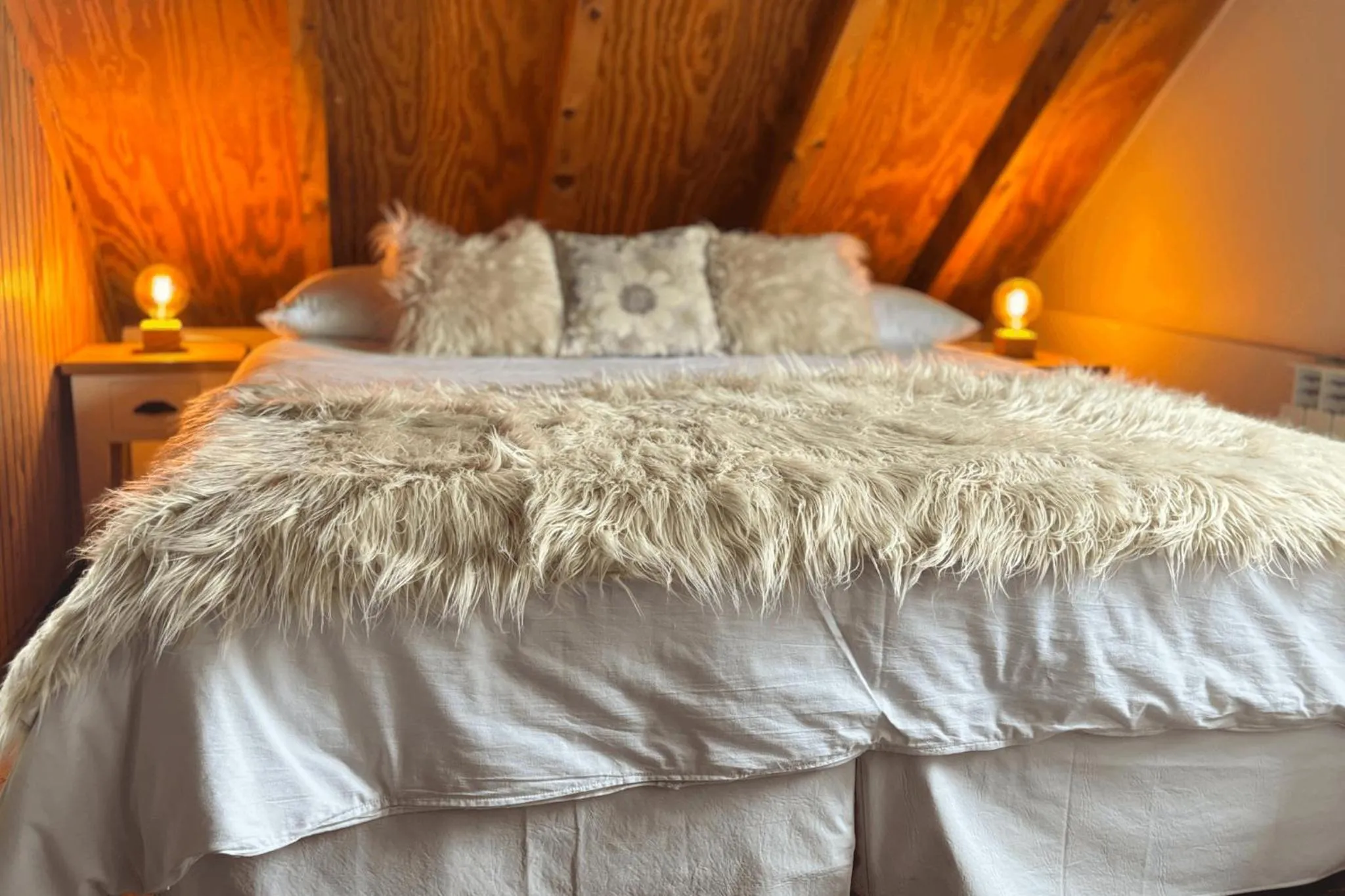 Bed in Departamento completo en San Carlos de Bariloche, Argentina