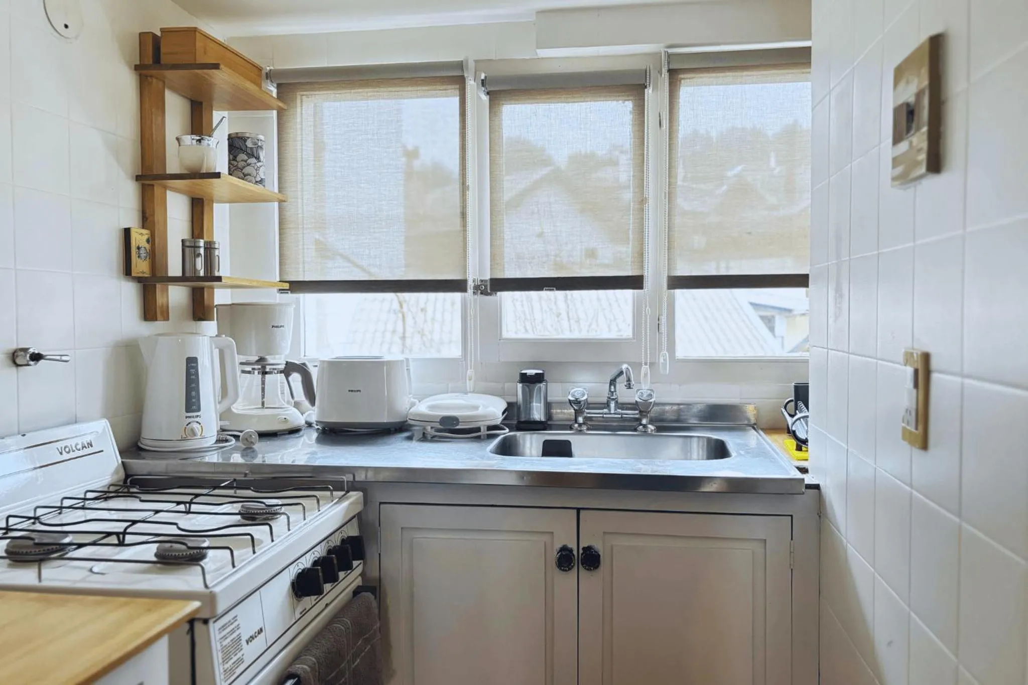 Kitchen or kitchenette in Departamento completo en San Carlos de Bariloche, Argentina