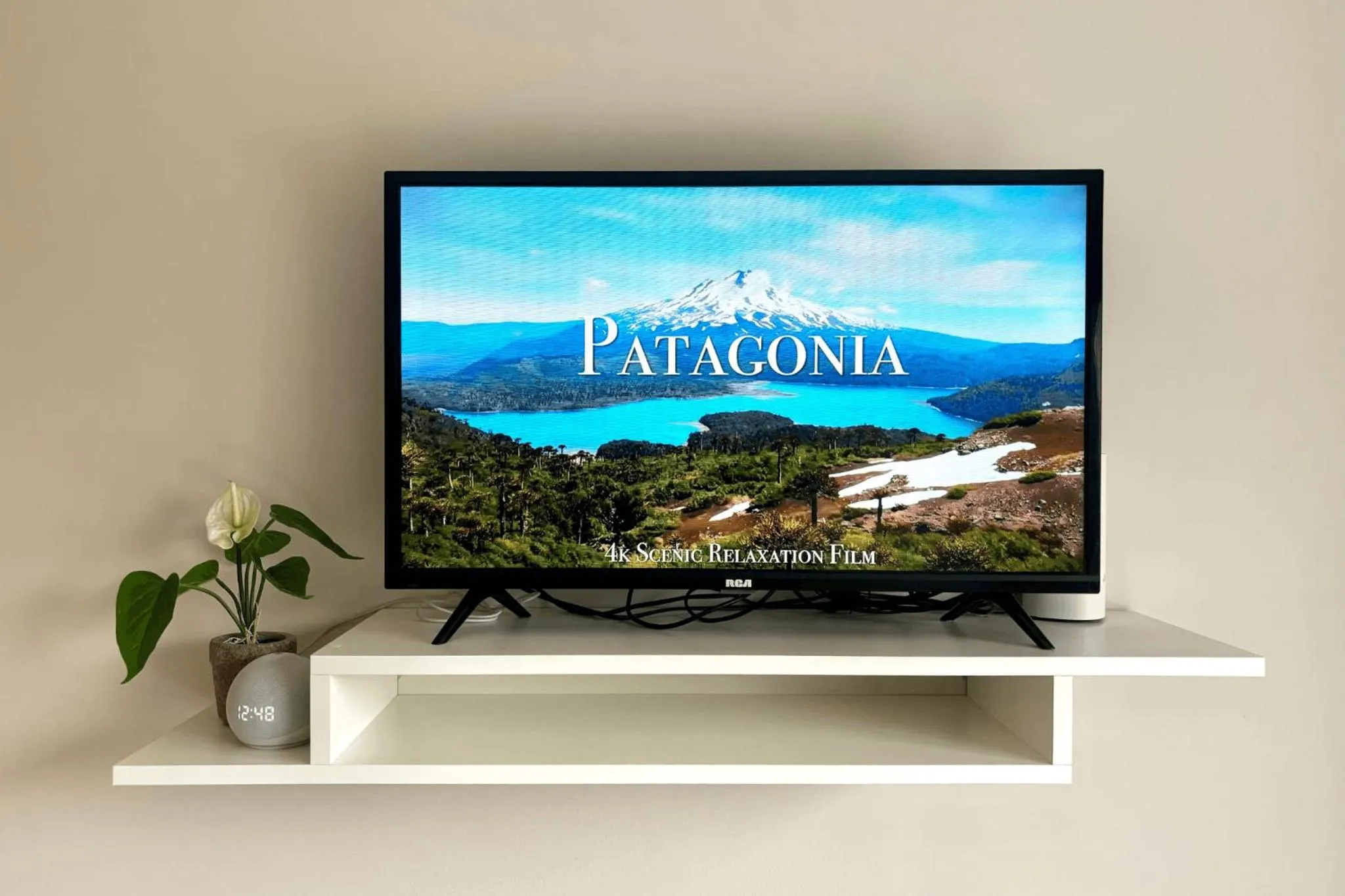 TV and multimedia in Departamento completo en San Carlos de Bariloche, Argentina