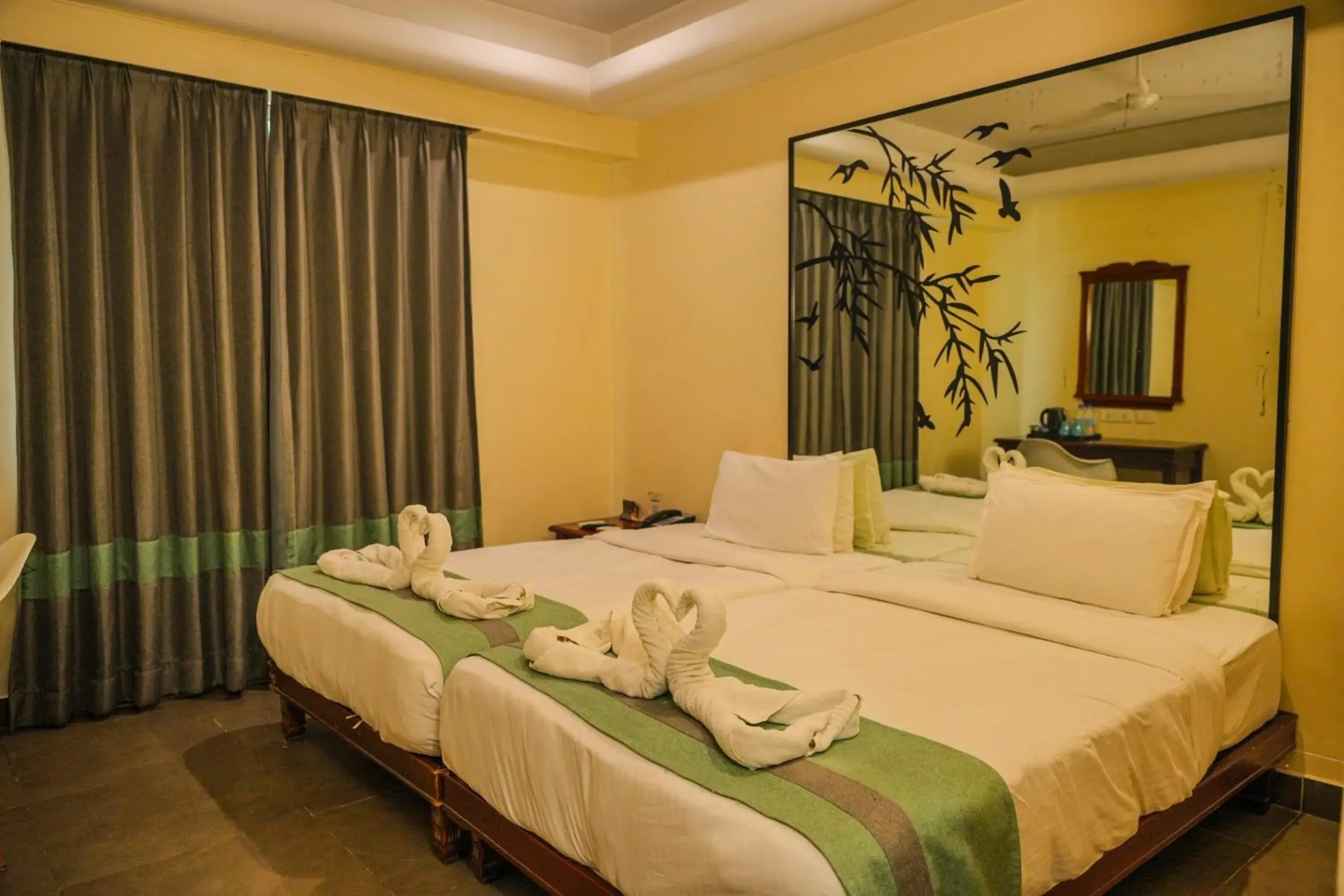 Standard Double or Twin Room - single occupancy in THE CENT HOTEL Standard Double or Twin Room - single occupancy in THE CENT HOTEL