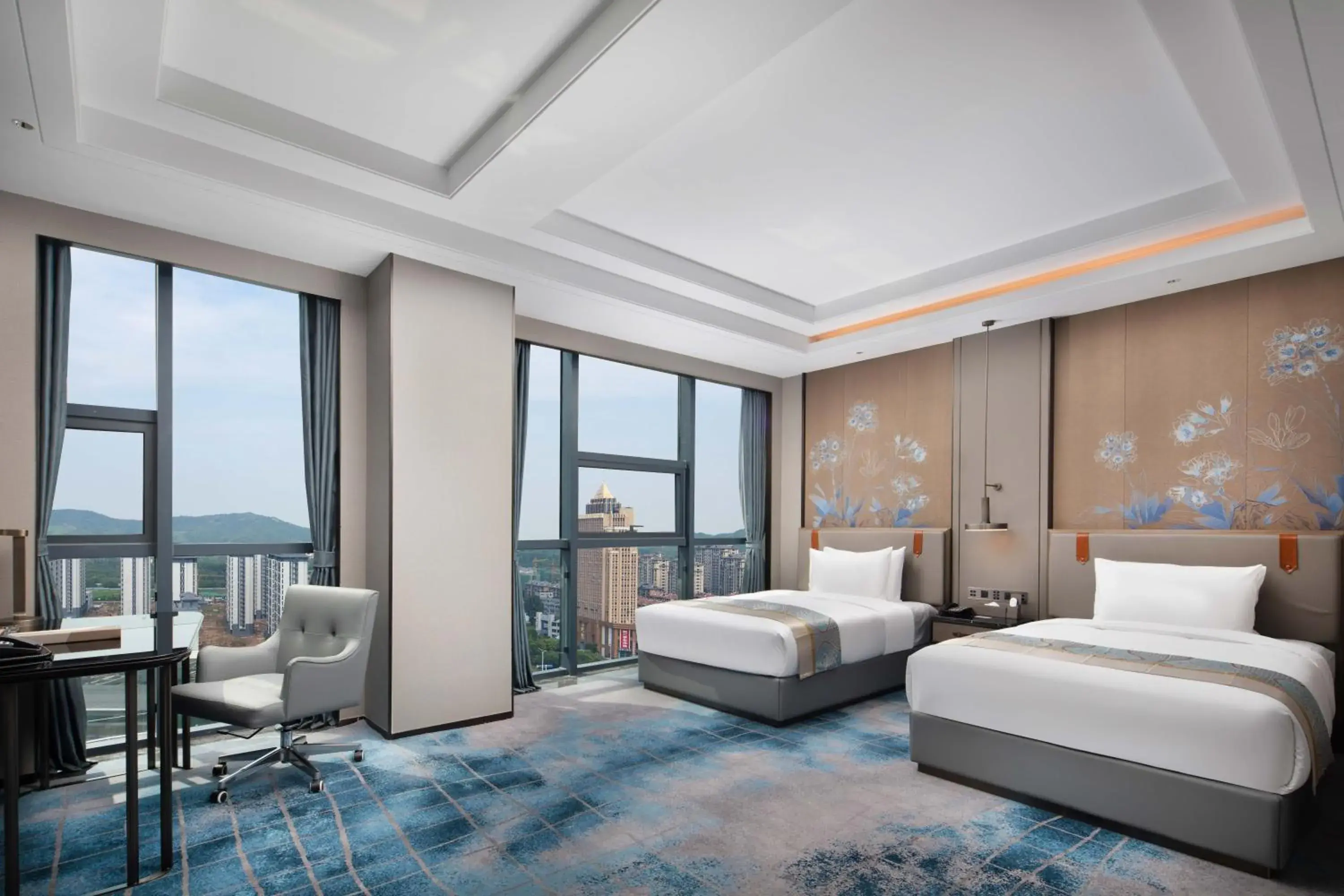 Executive Queen Room with Two Queen Beds in Wyndham Changzhou Liyang Executive Queen Room with Two Queen Beds in Wyndham Changzhou Liyang