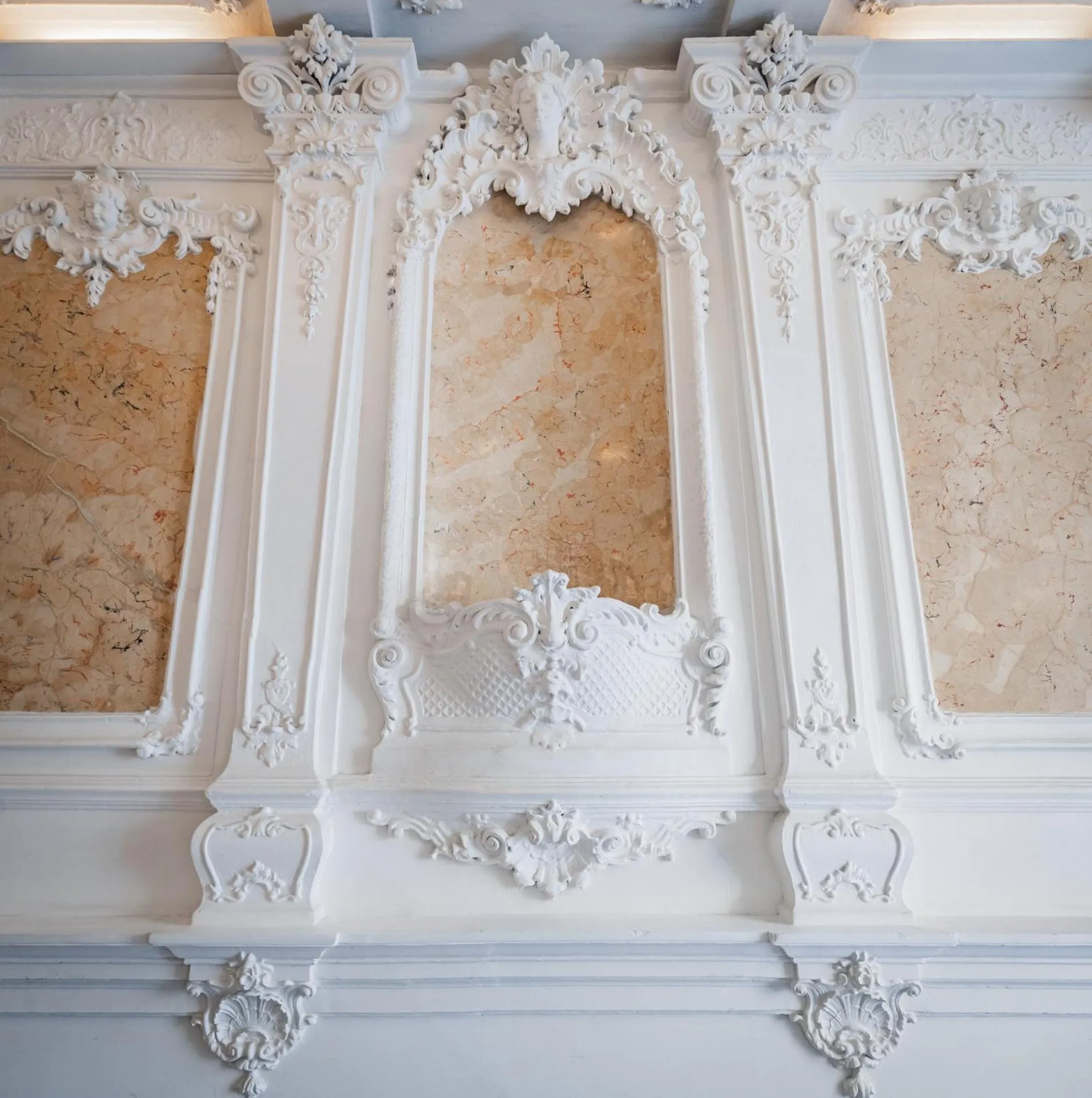 Decorative detail in Hotel Atos