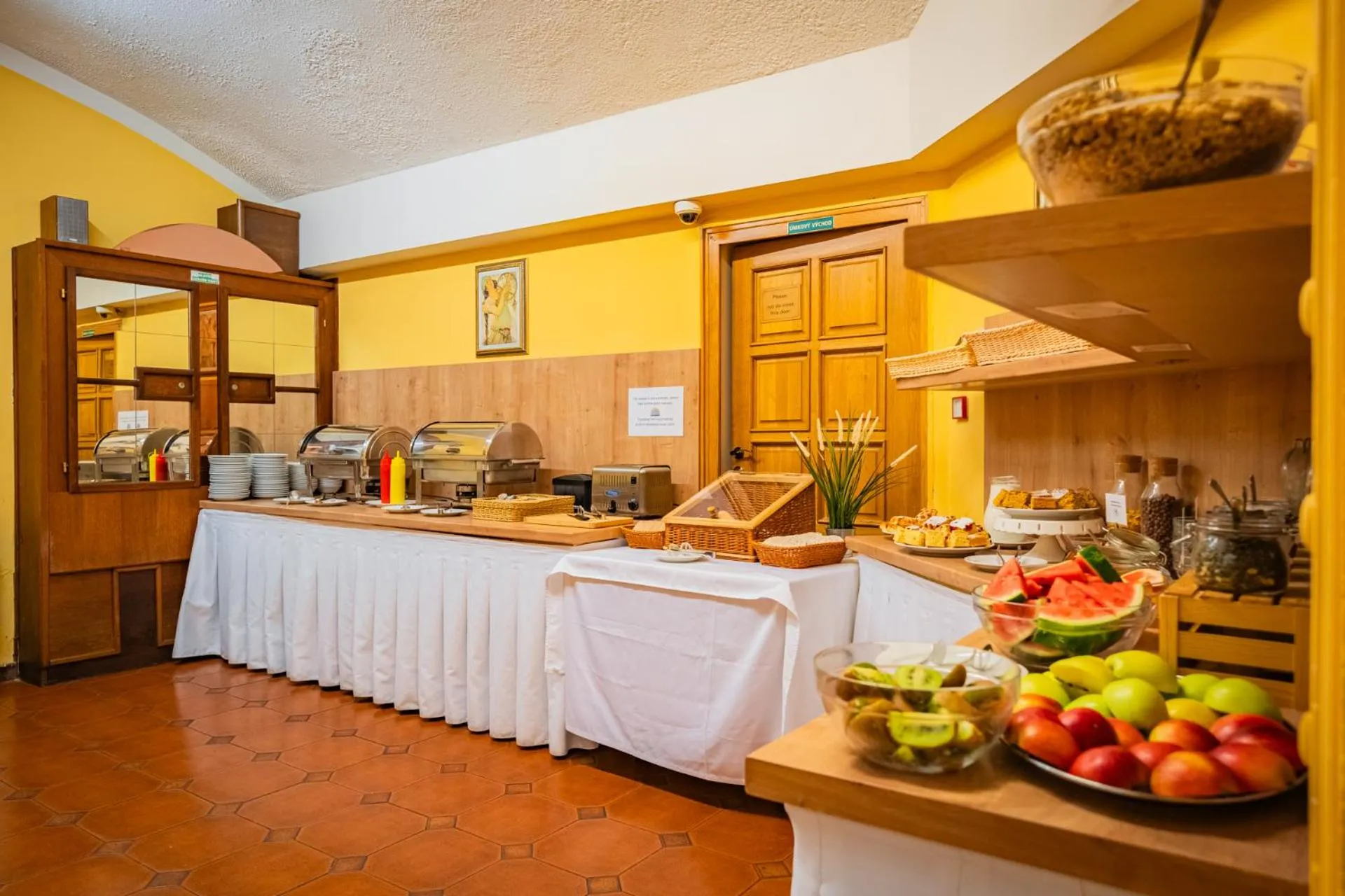 Buffet breakfast in Hotel Atos