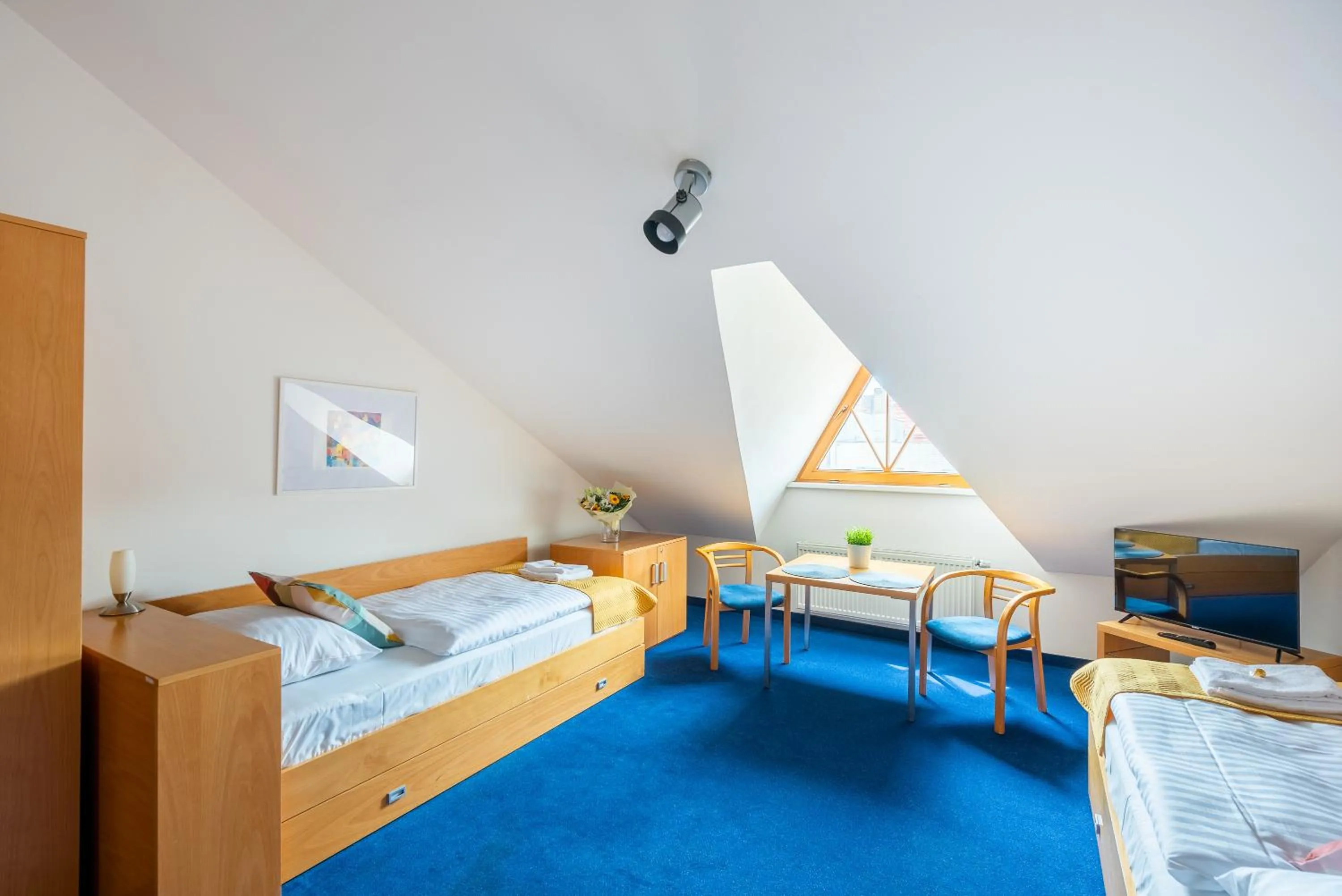 Bed in Residence Abacta