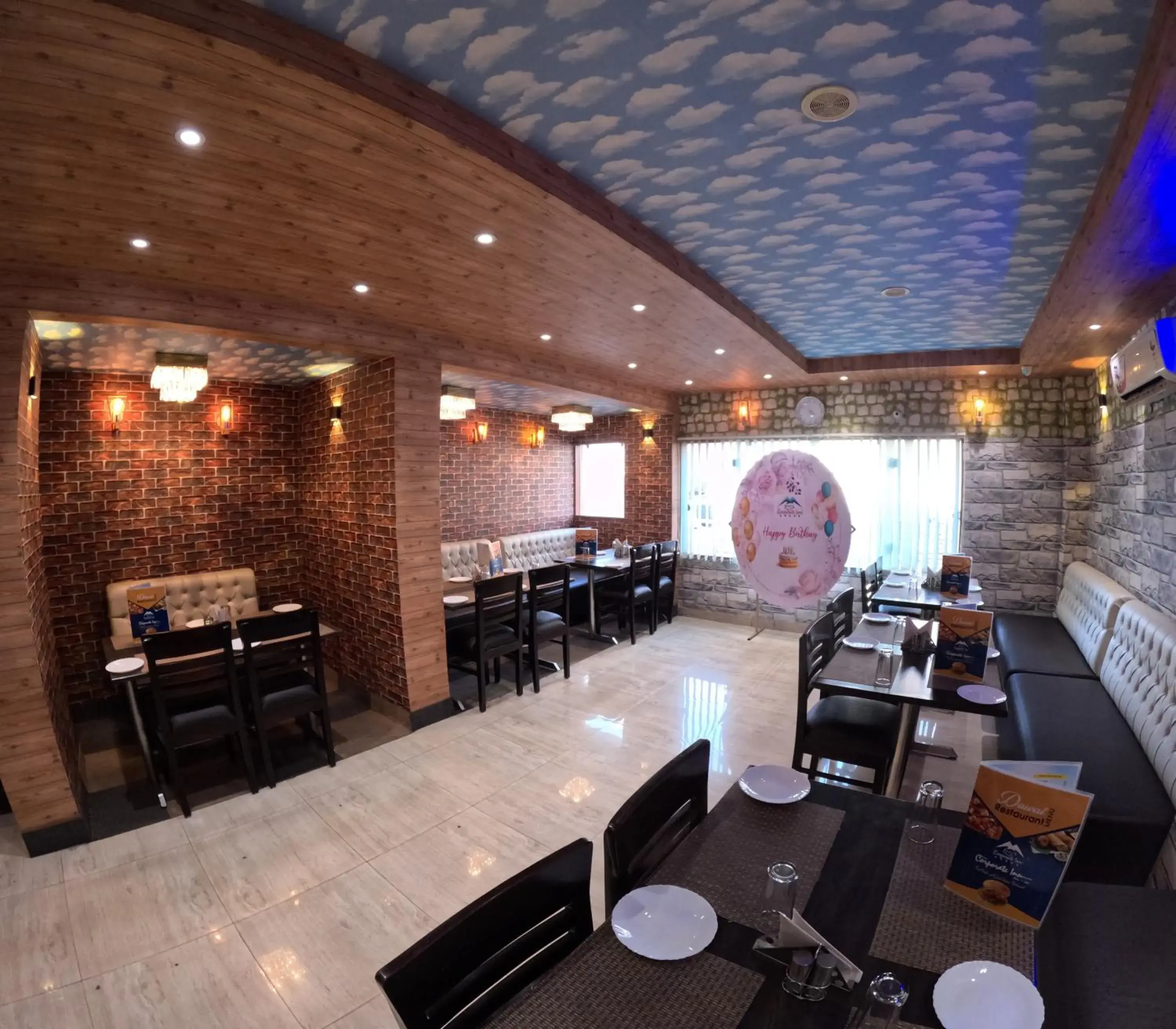 Restaurant/places to eat in Hotel Corporate Inn, Patna Restaurant/places to eat in Hotel Corporate Inn, Patna