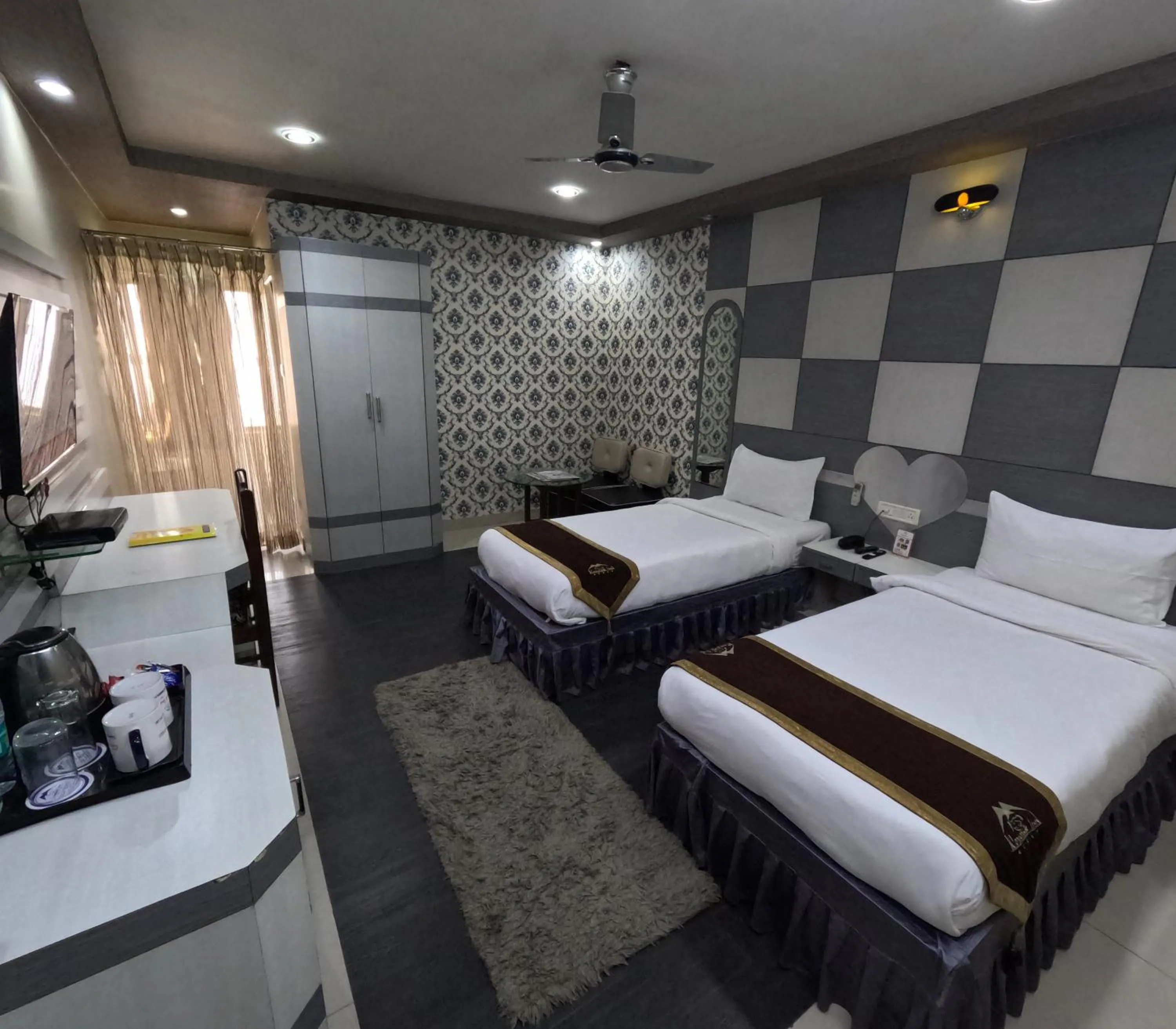 Bed in Hotel Grand Corporate