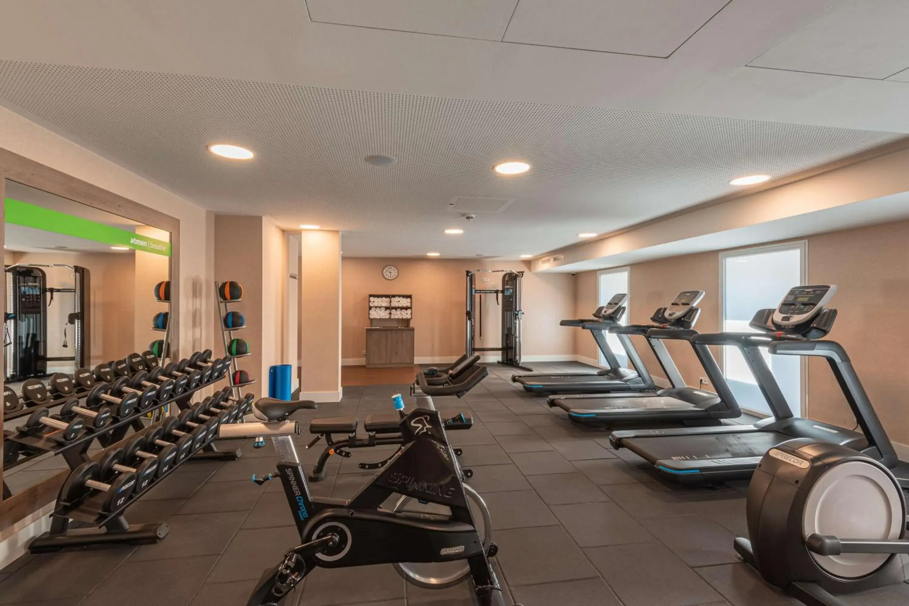 Fitness centre/facilities in Hampton by Hilton Düsseldorf City Centre Fitness centre/facilities in Hampton by Hilton Düsseldorf City Centre