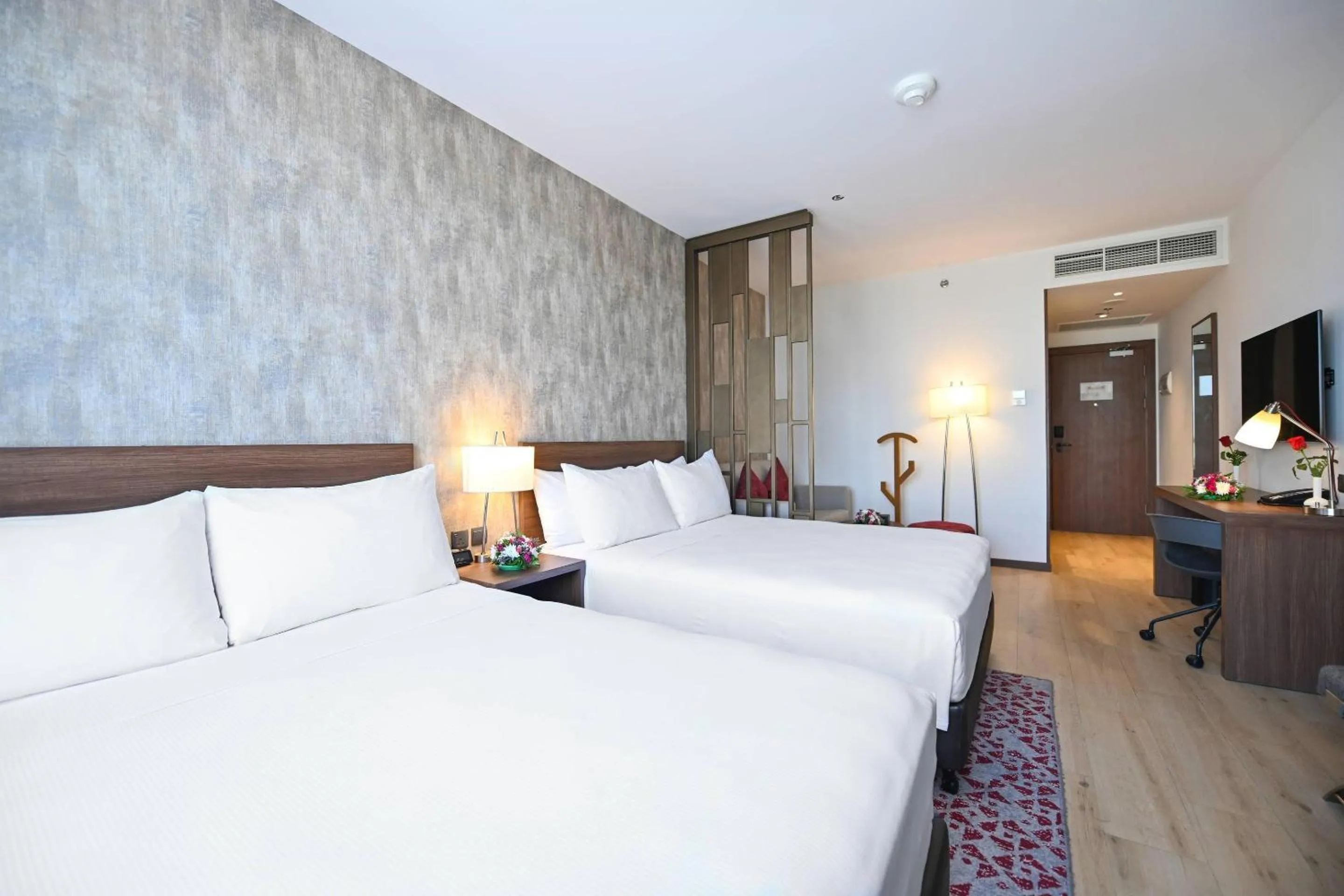 Bedroom, Bed in Comfort Hotel Jeddah King Road