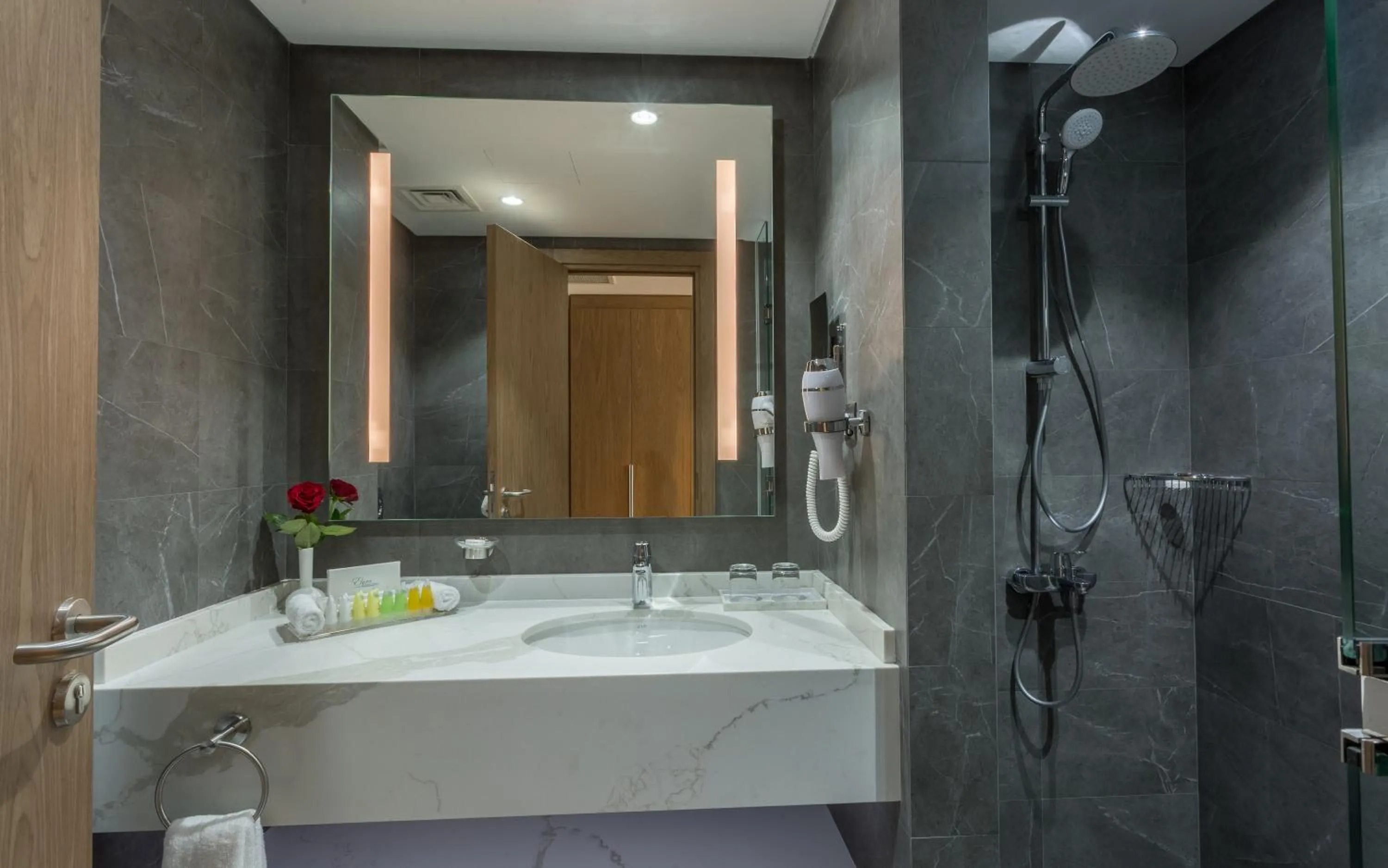 Bathroom in Clarion Hotel Jeddah Airport