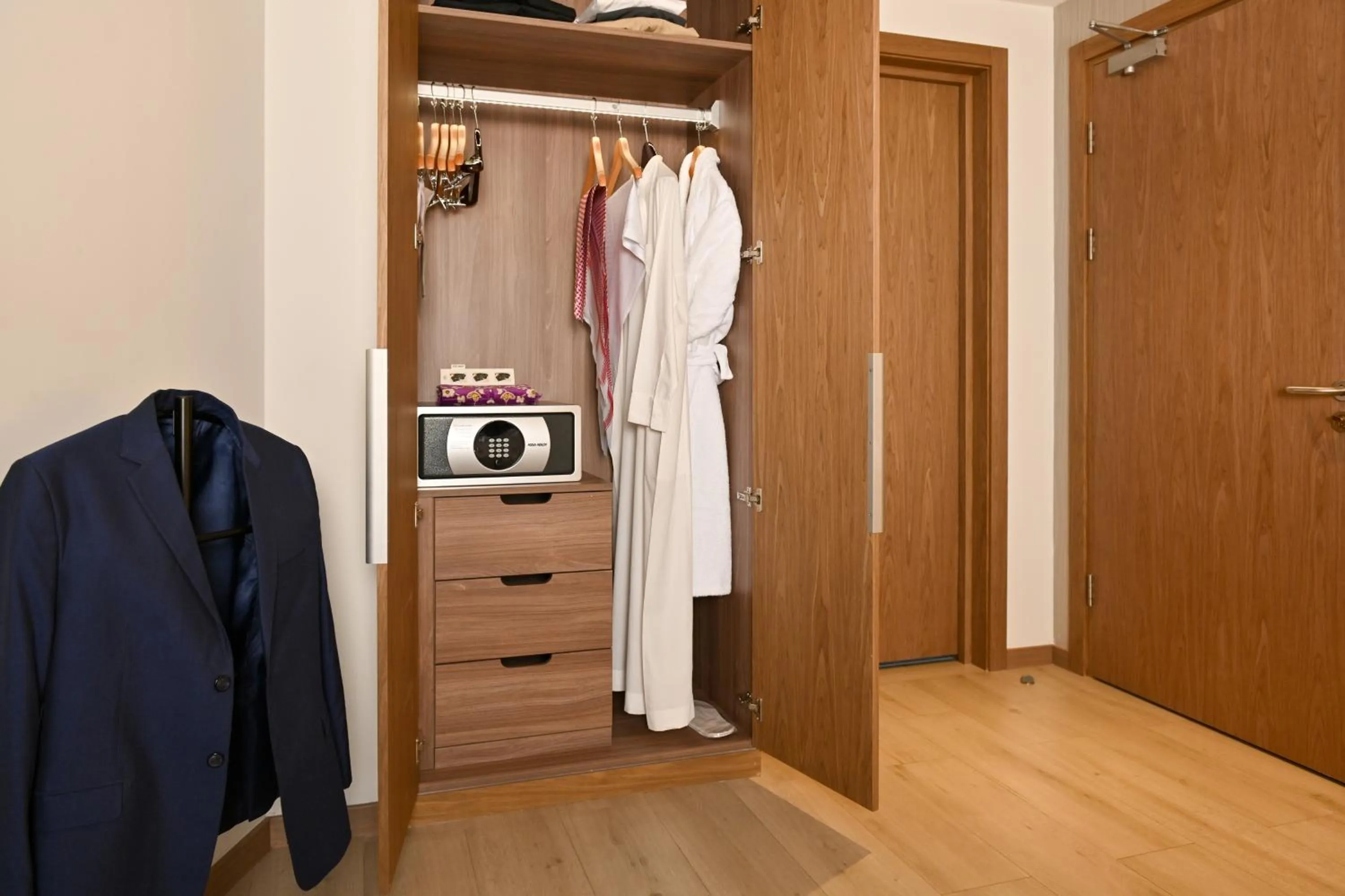 furniture in Clarion Hotel Jeddah Airport