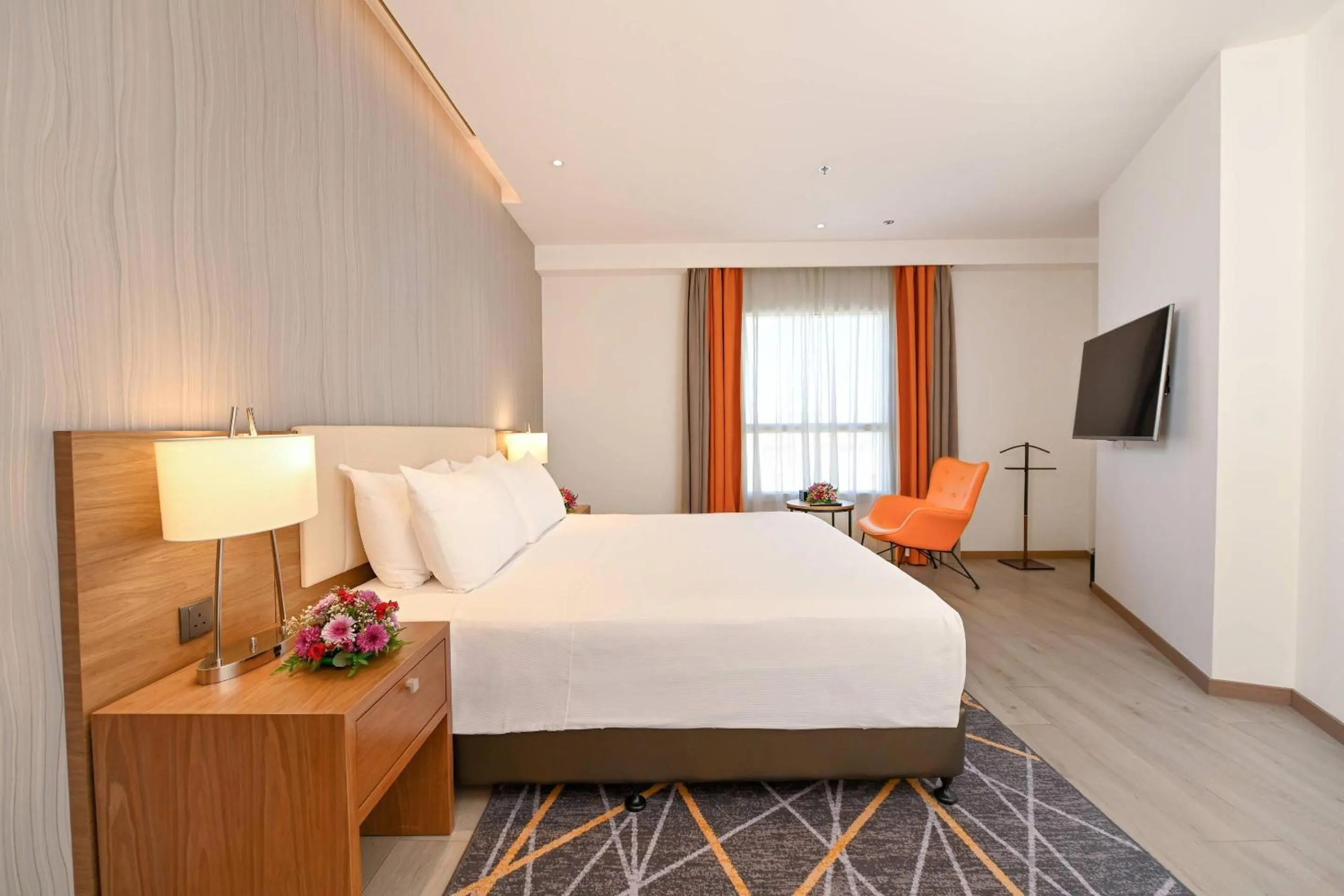Bedroom, Bed in Clarion Hotel Jeddah Airport