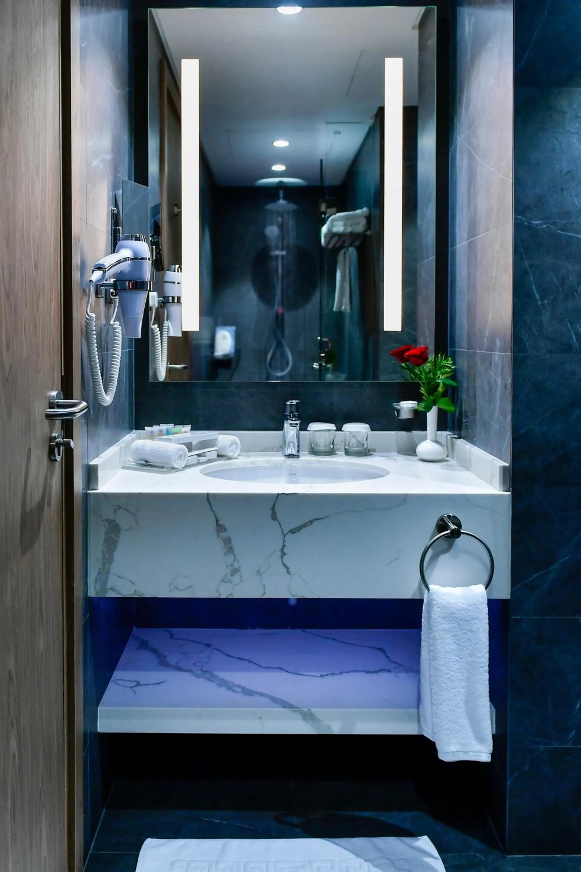 Bathroom in Clarion Hotel Jeddah Airport