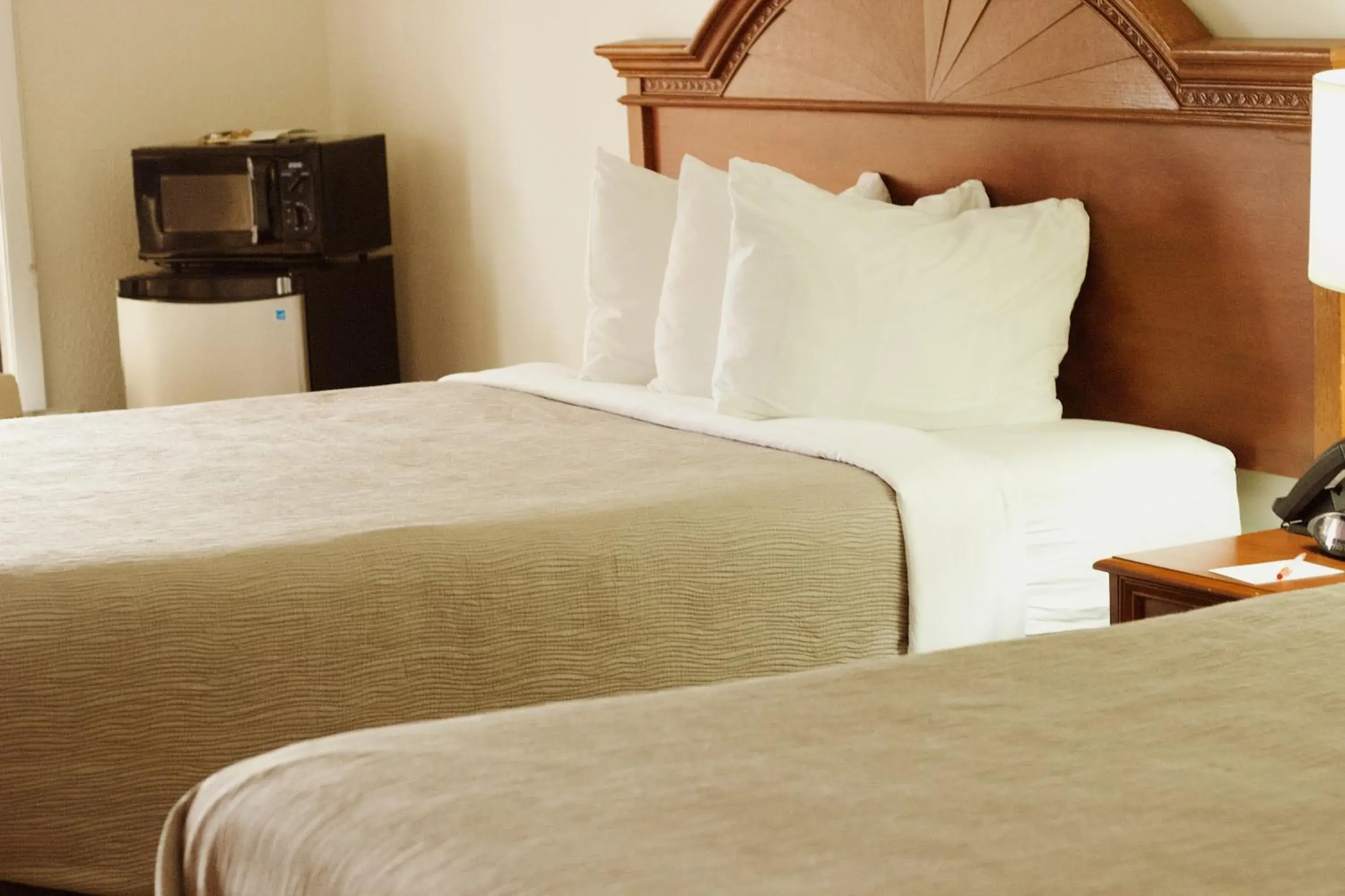 Bed in Quality Inn near Chattanooga South Bed in Quality Inn near Chattanooga South