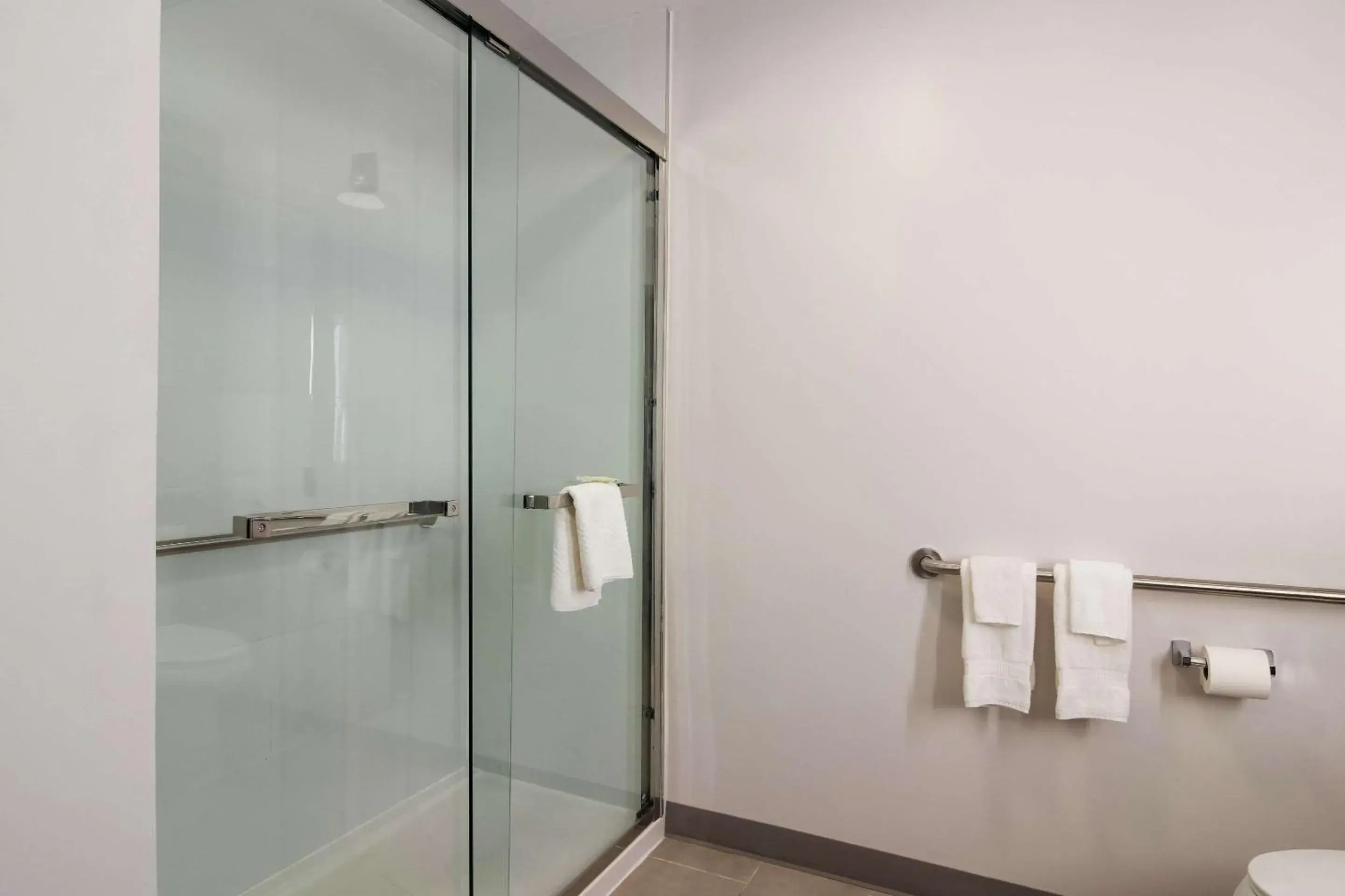 Bathroom in MainStay Suites Clarion, PA near I-80 Bathroom in MainStay Suites Clarion, PA near I-80