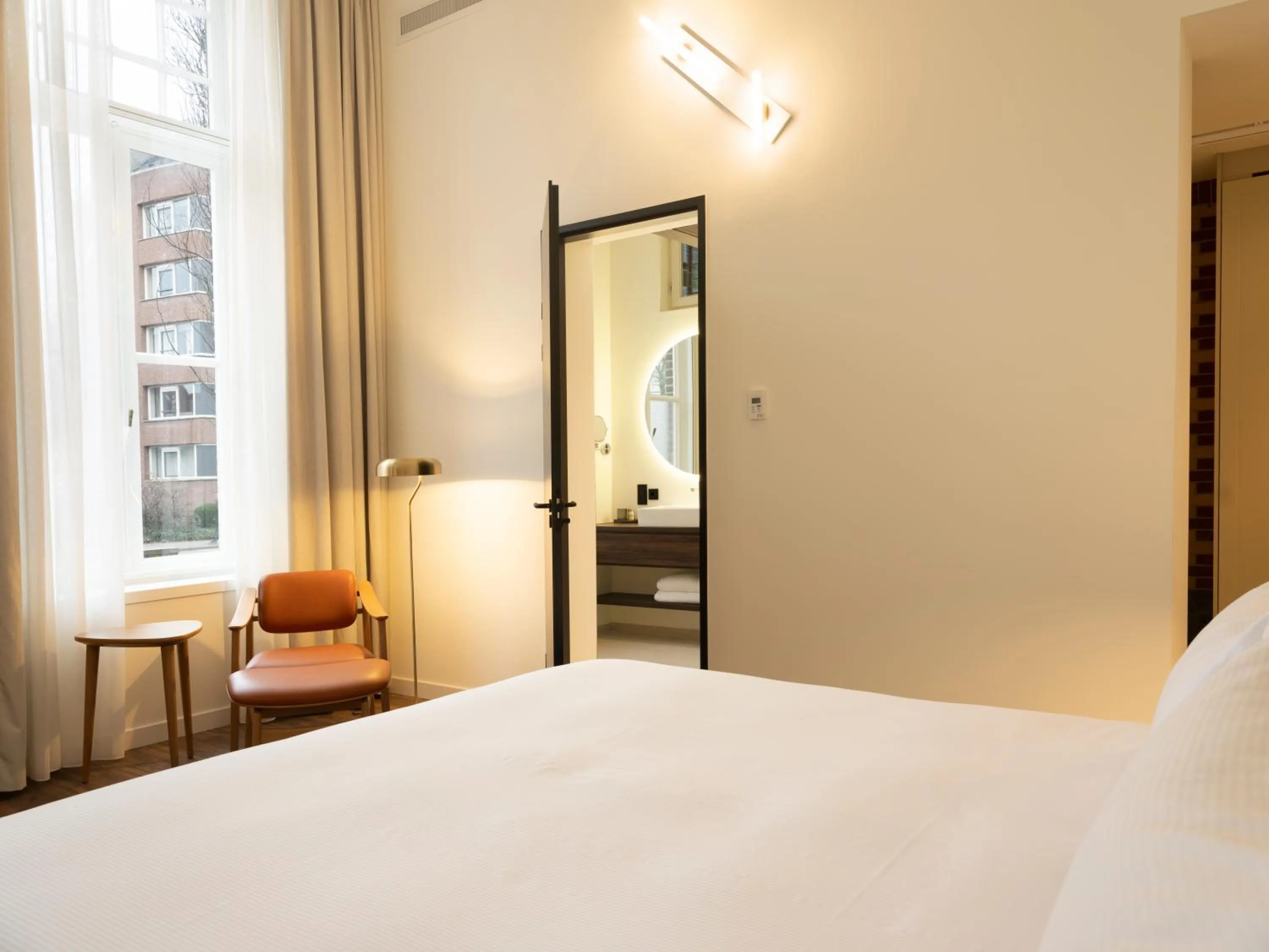 Bed in DoubleTree by Hilton Sittard