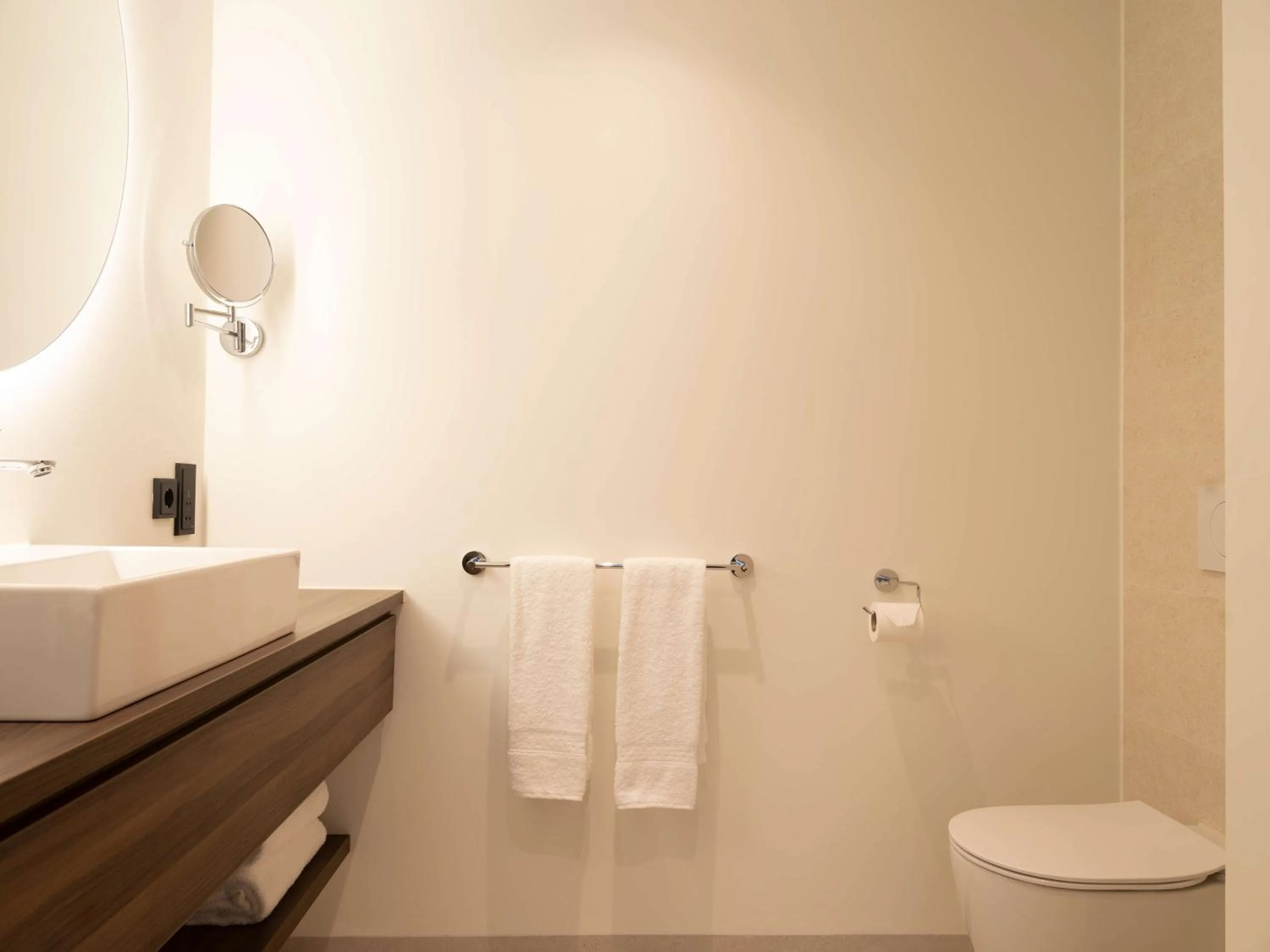 Bathroom in DoubleTree by Hilton Sittard