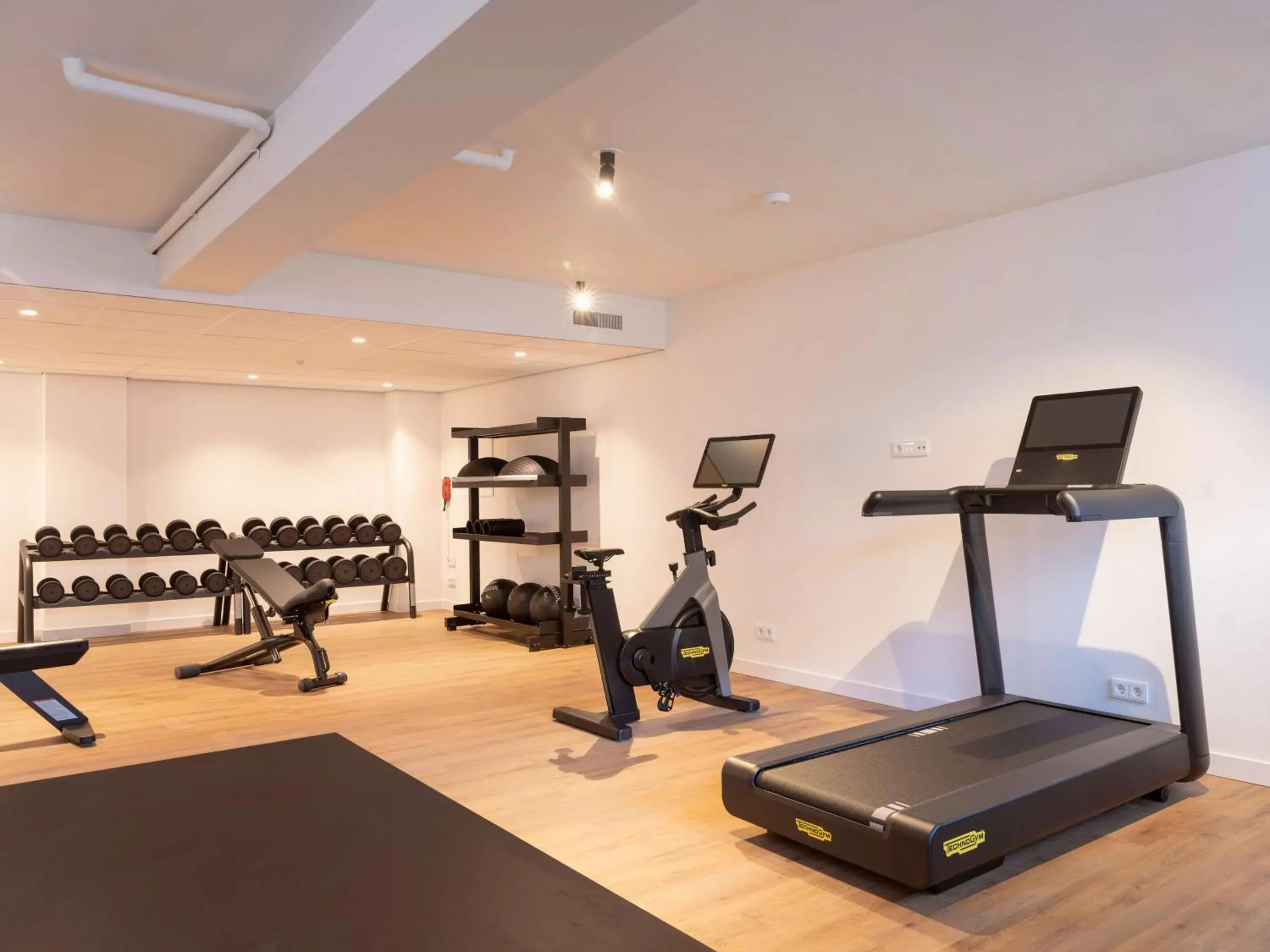 Fitness centre/facilities in DoubleTree by Hilton Sittard Fitness centre/facilities in DoubleTree by Hilton Sittard