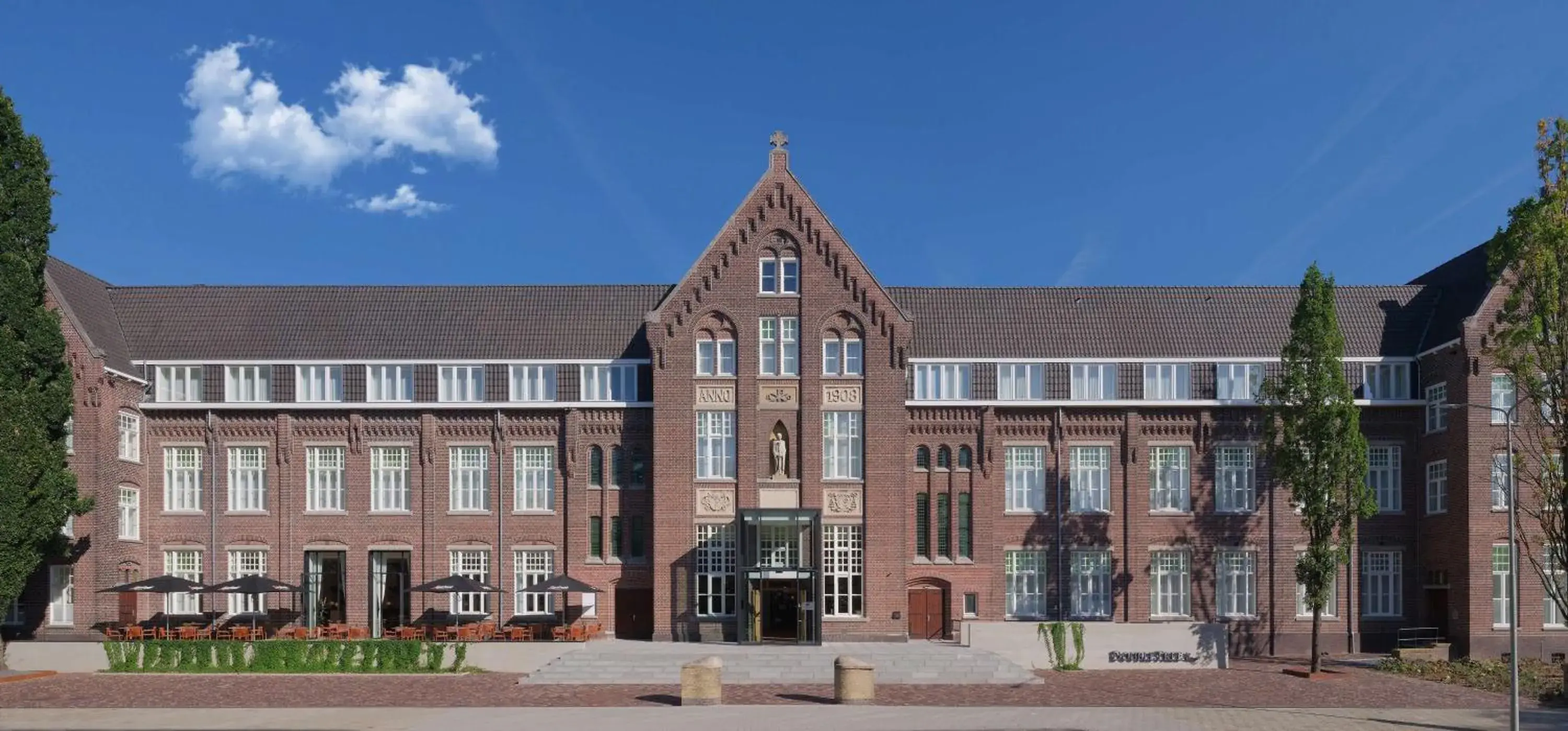 Property building in DoubleTree by Hilton Sittard Property building in DoubleTree by Hilton Sittard