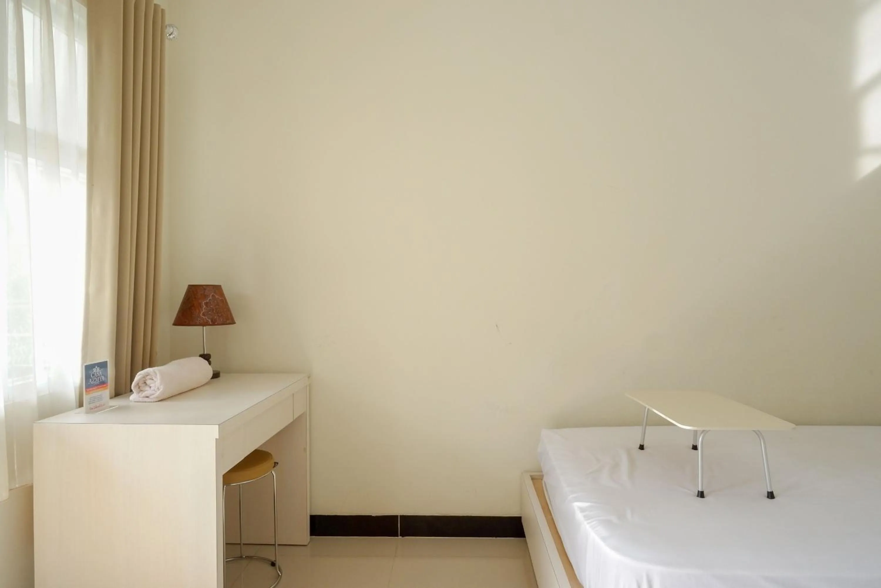 Bedroom, Bed in Urbanview Hotel Syariah Casa Azmya Yogyakarta by RedDoorz