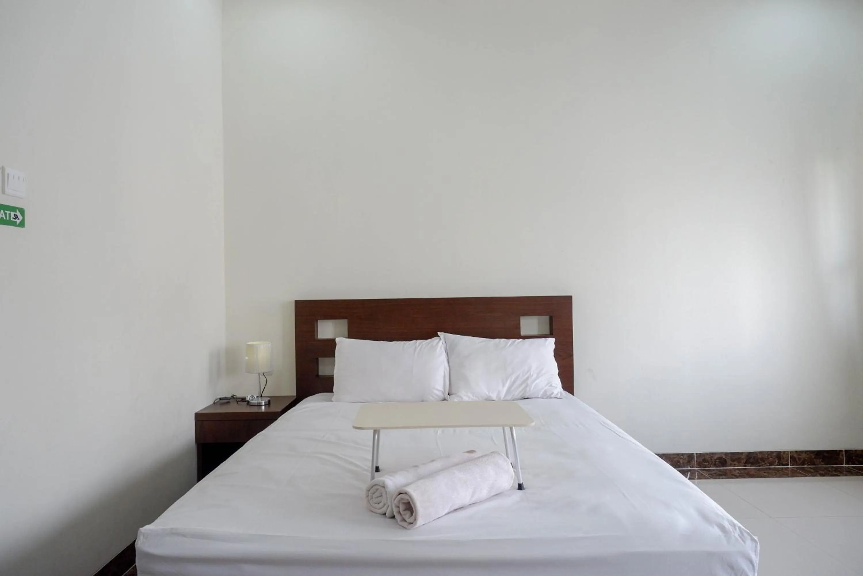 Bedroom, Bed in Urbanview Hotel Syariah Casa Azmya Yogyakarta by RedDoorz
