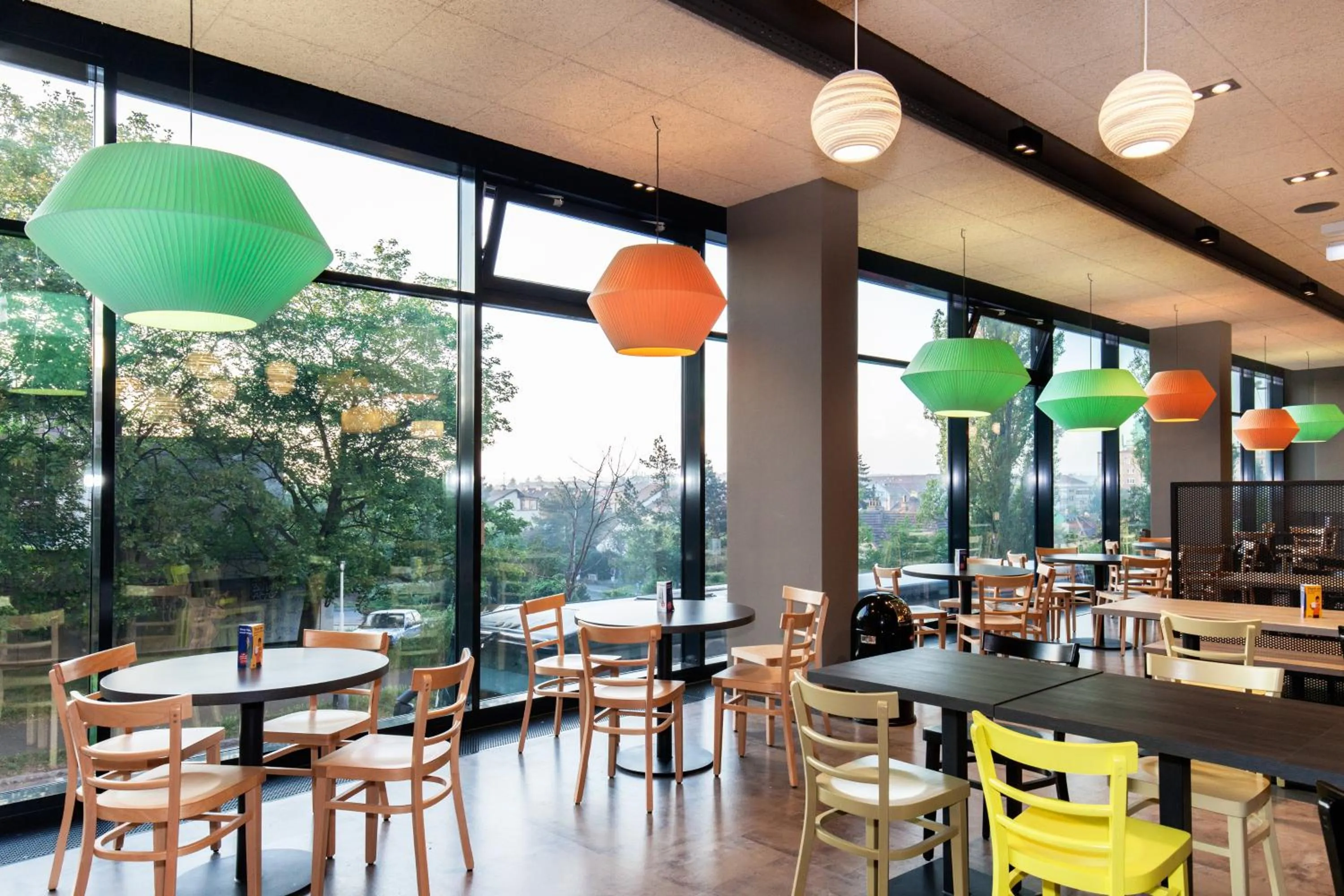 Breakfast in a&o Prague Rhea