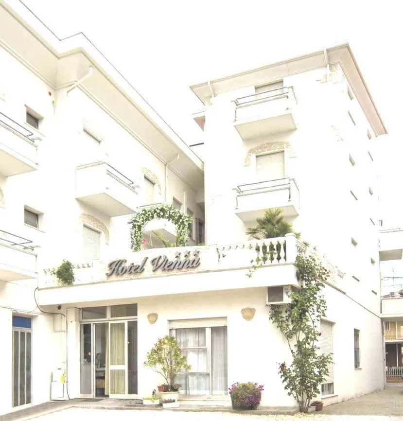 Property building in Hotel Vienna