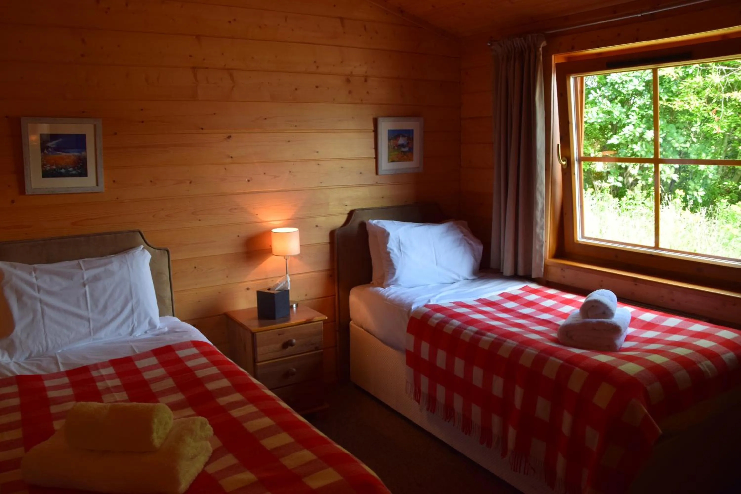 Bed in Saplinbrae Hotel and Lodges
