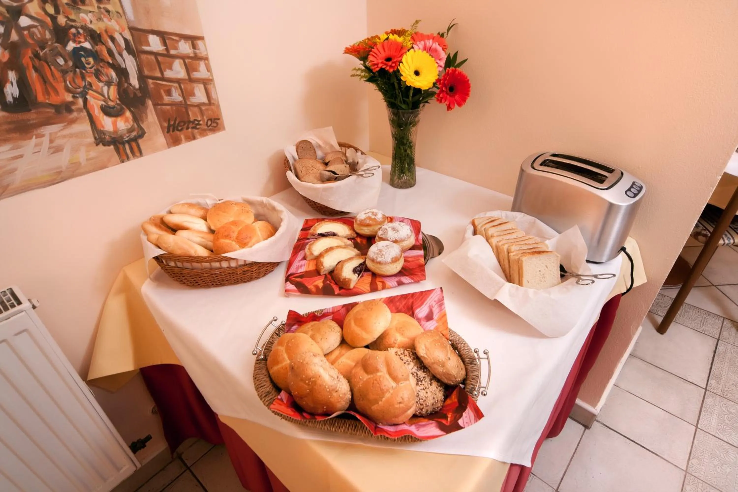 Food and drinks in Hotel Residence Select