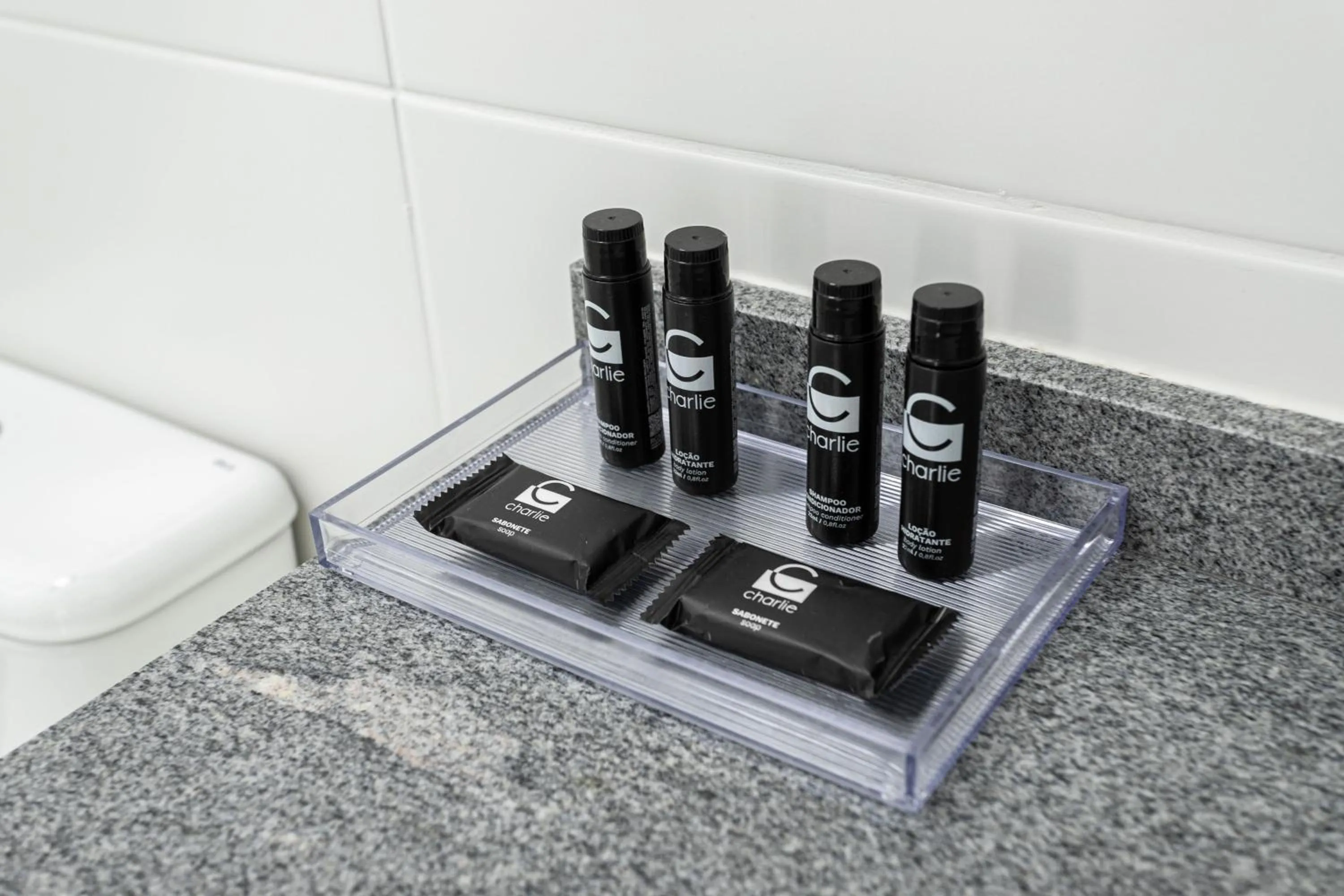 Bathroom in Smart Charlie Consolação