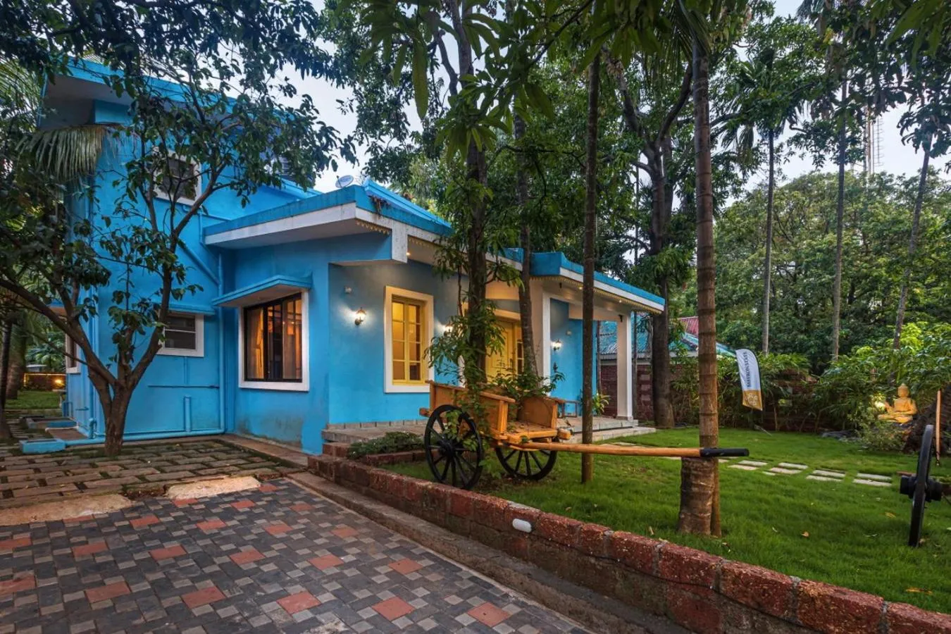 SaffronStays Beach Blues, Alibaug