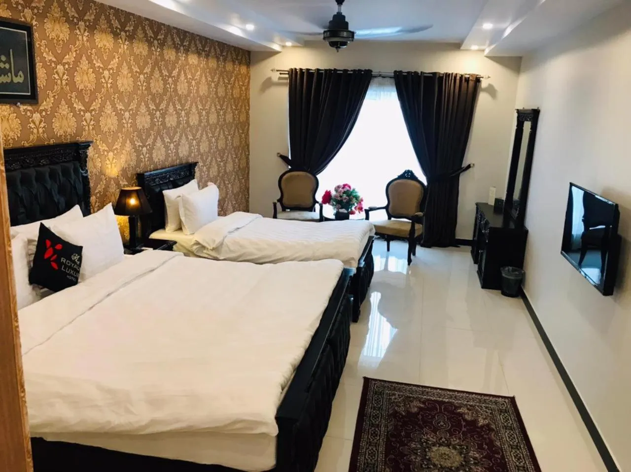 Bed in Royaute Luxury Hotel Sialkot