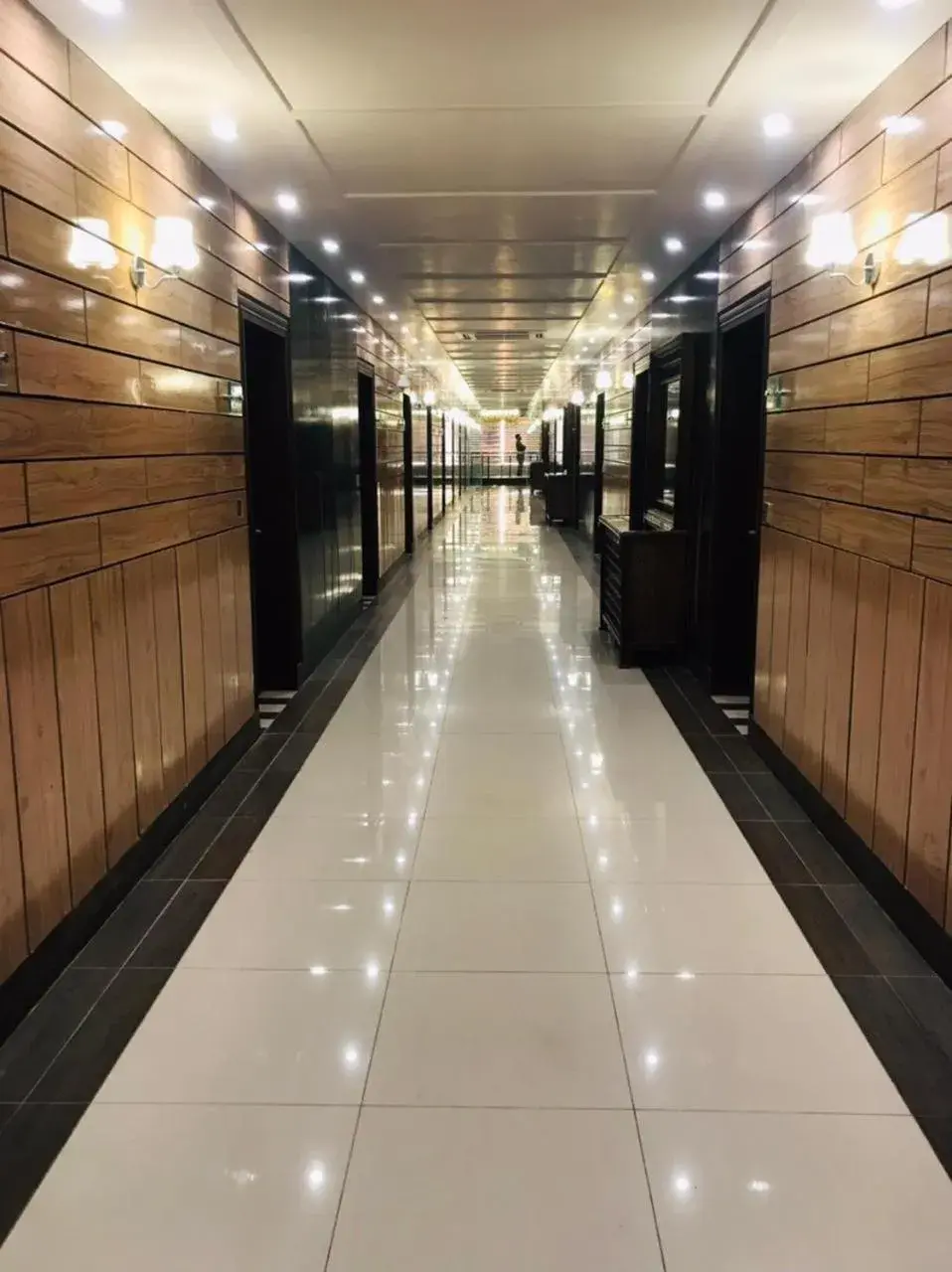 Property building in Royaute Luxury Hotel Sialkot Property building in Royaute Luxury Hotel Sialkot