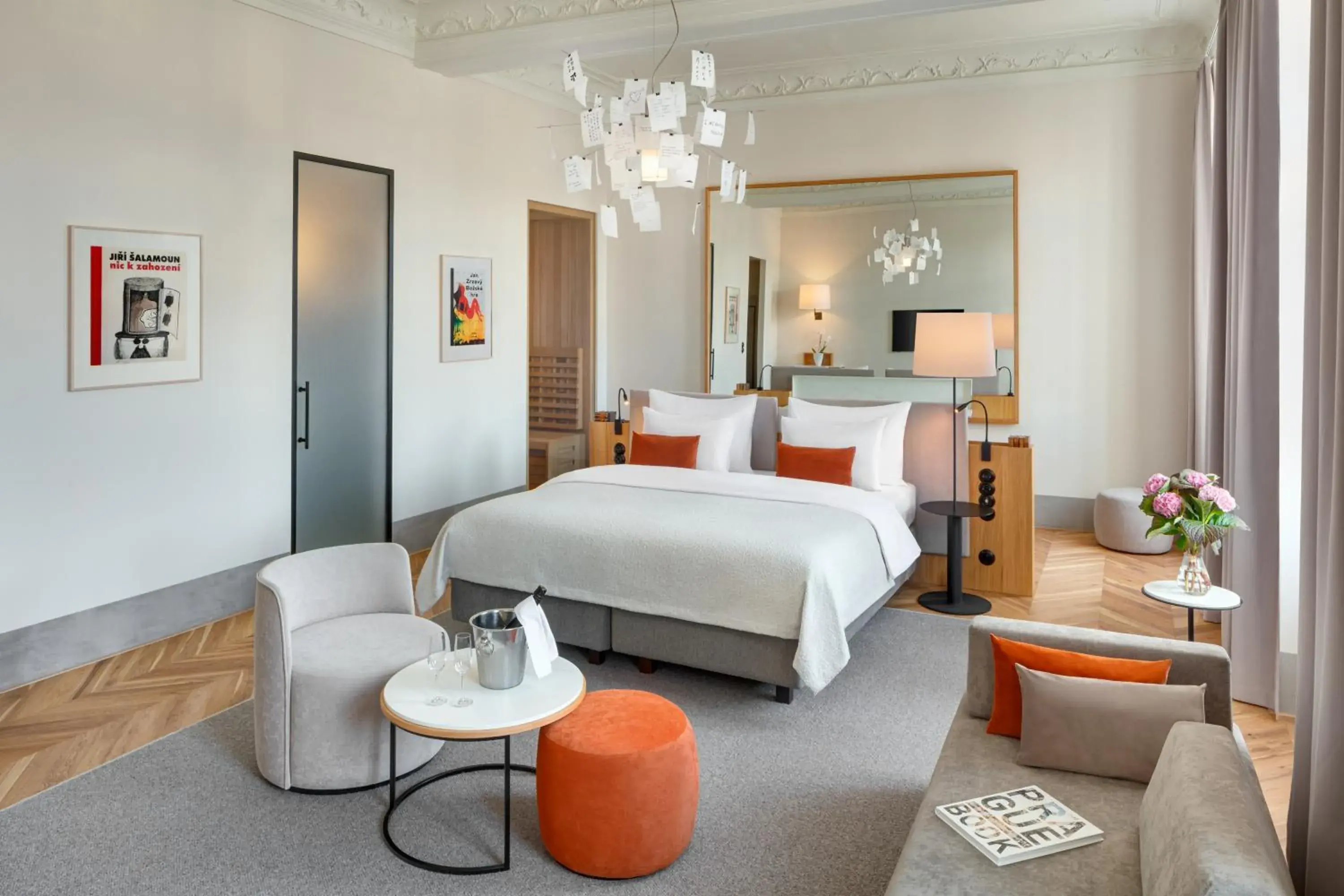 Bed in Hotel BOOKQUET Bed in Hotel BOOKQUET