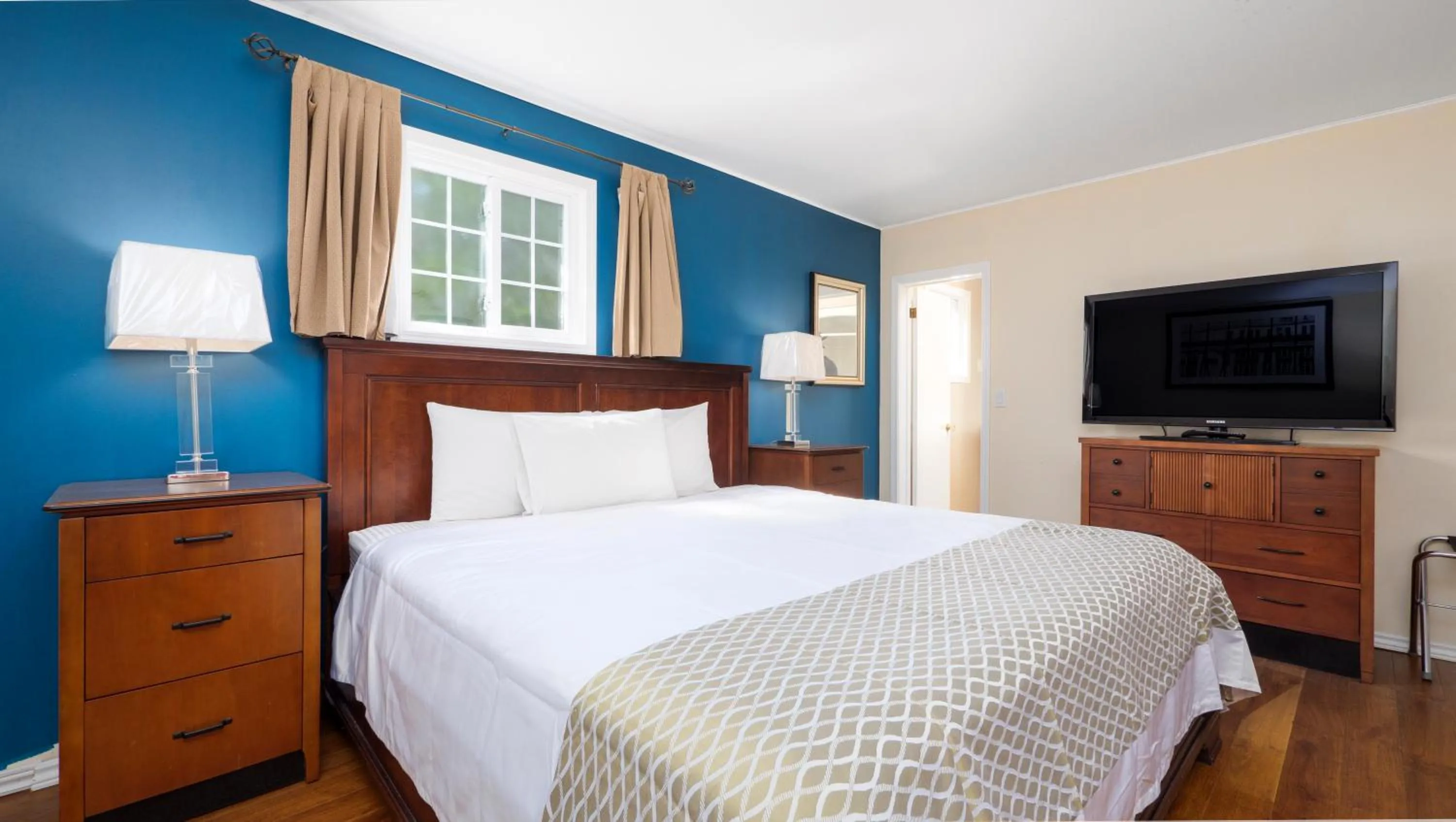 Bed in Coach House Inn