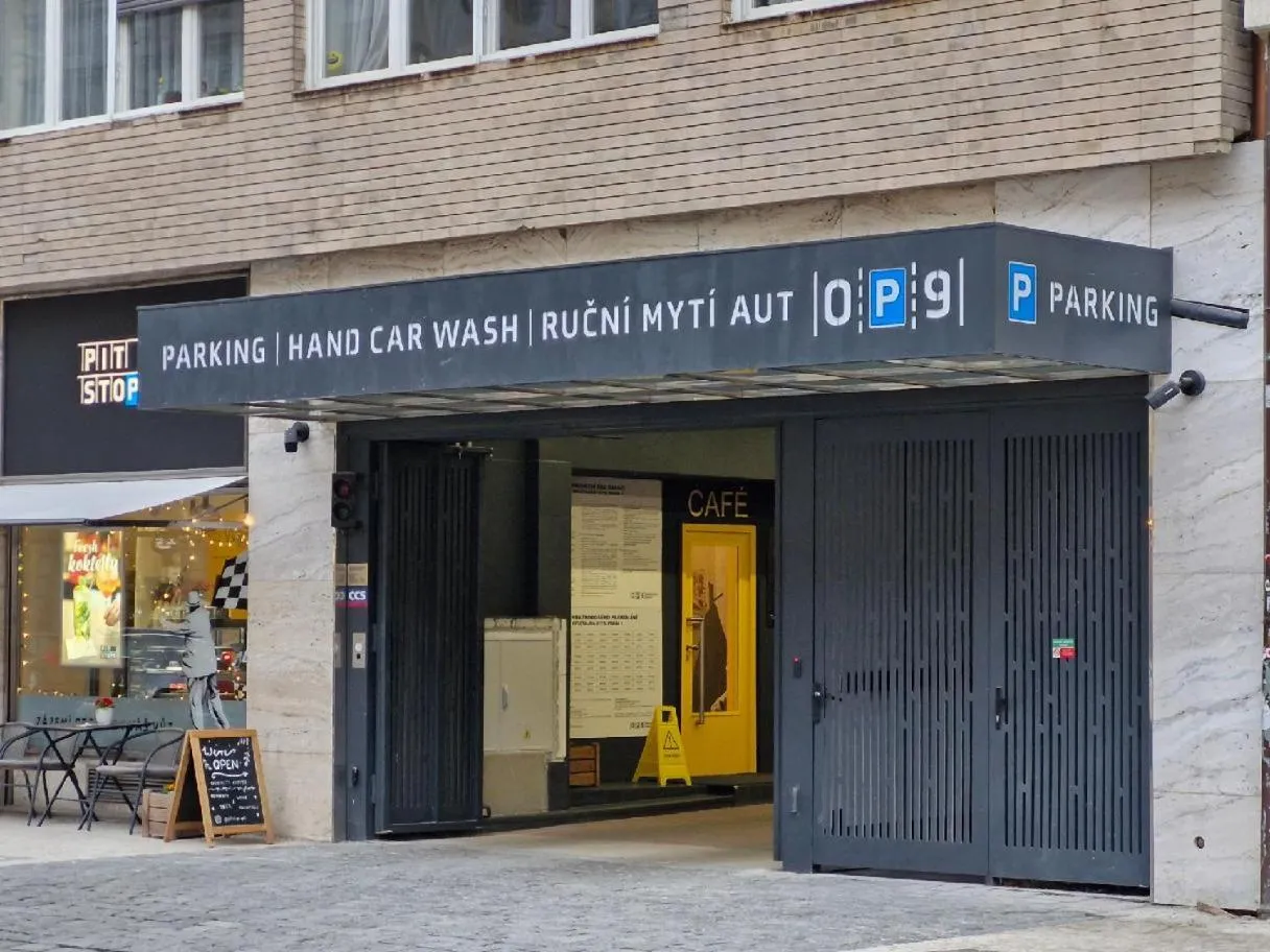 Parking in Esplanade Hotel Prague