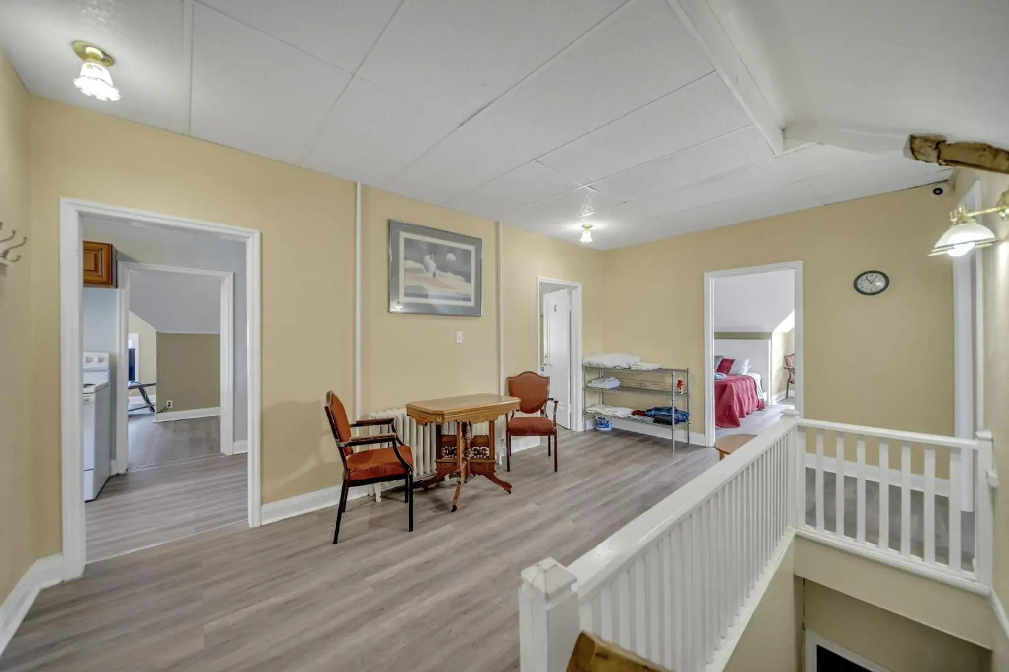 Standard Double or Twin Room with Garden View in Marmora and Lake Inn and Victorian Diner Standard Double or Twin Room with Garden View in Marmora and Lake Inn and Victorian Diner