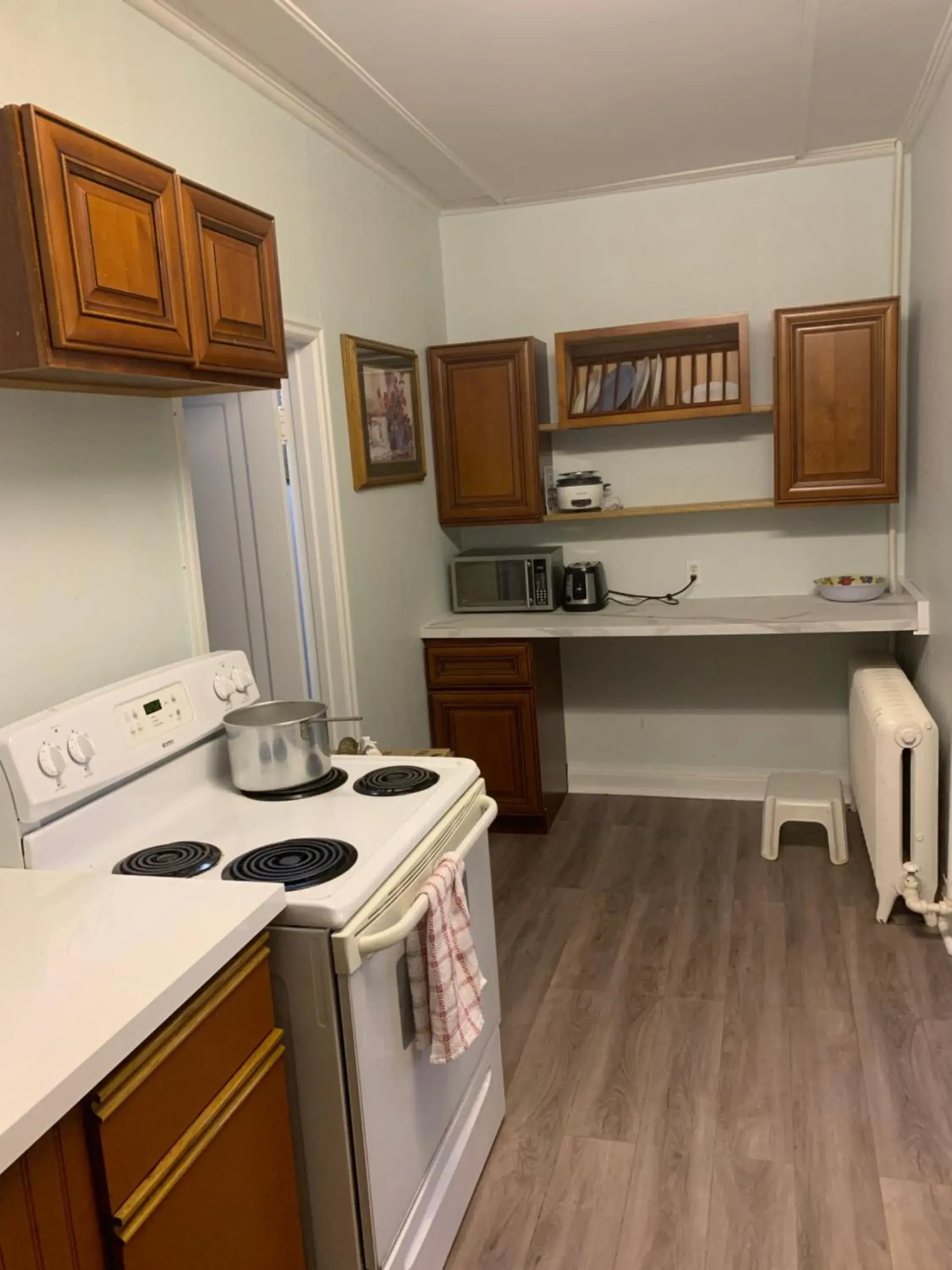 Superior Family Room in Marmora and Lake Inn and Victorian Diner Superior Family Room in Marmora and Lake Inn and Victorian Diner