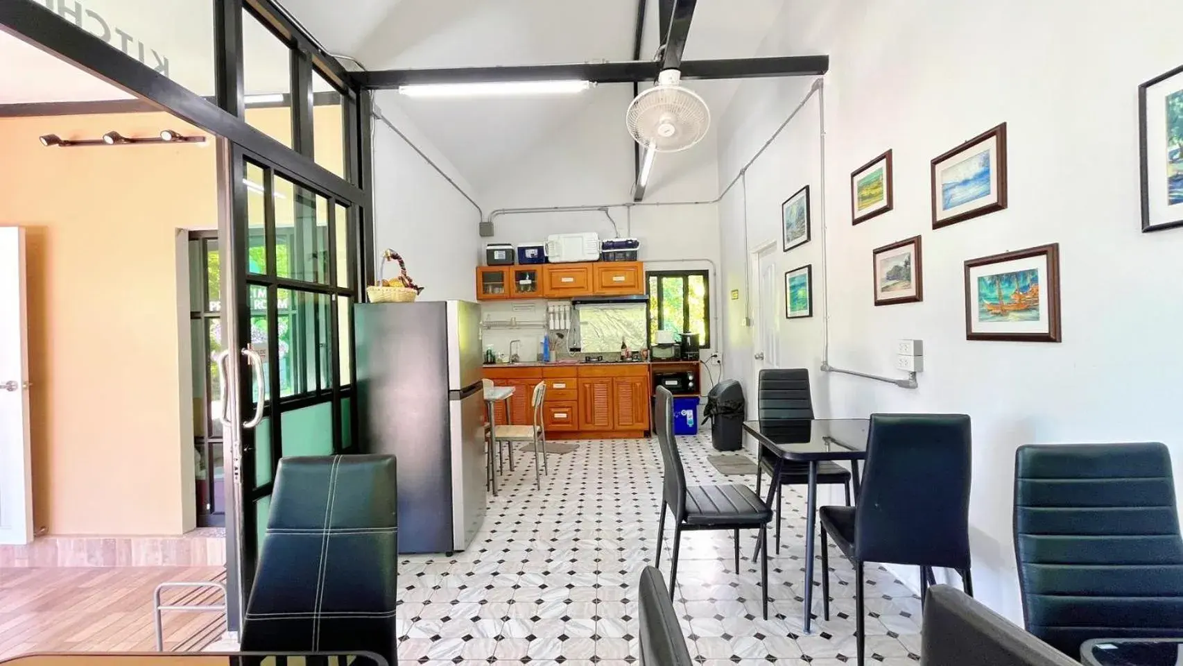 Communal kitchen in Coco Pina Communal kitchen in Coco Pina