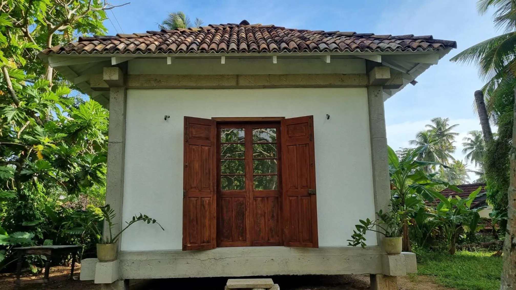 Facade/entrance in Colive Ahangama