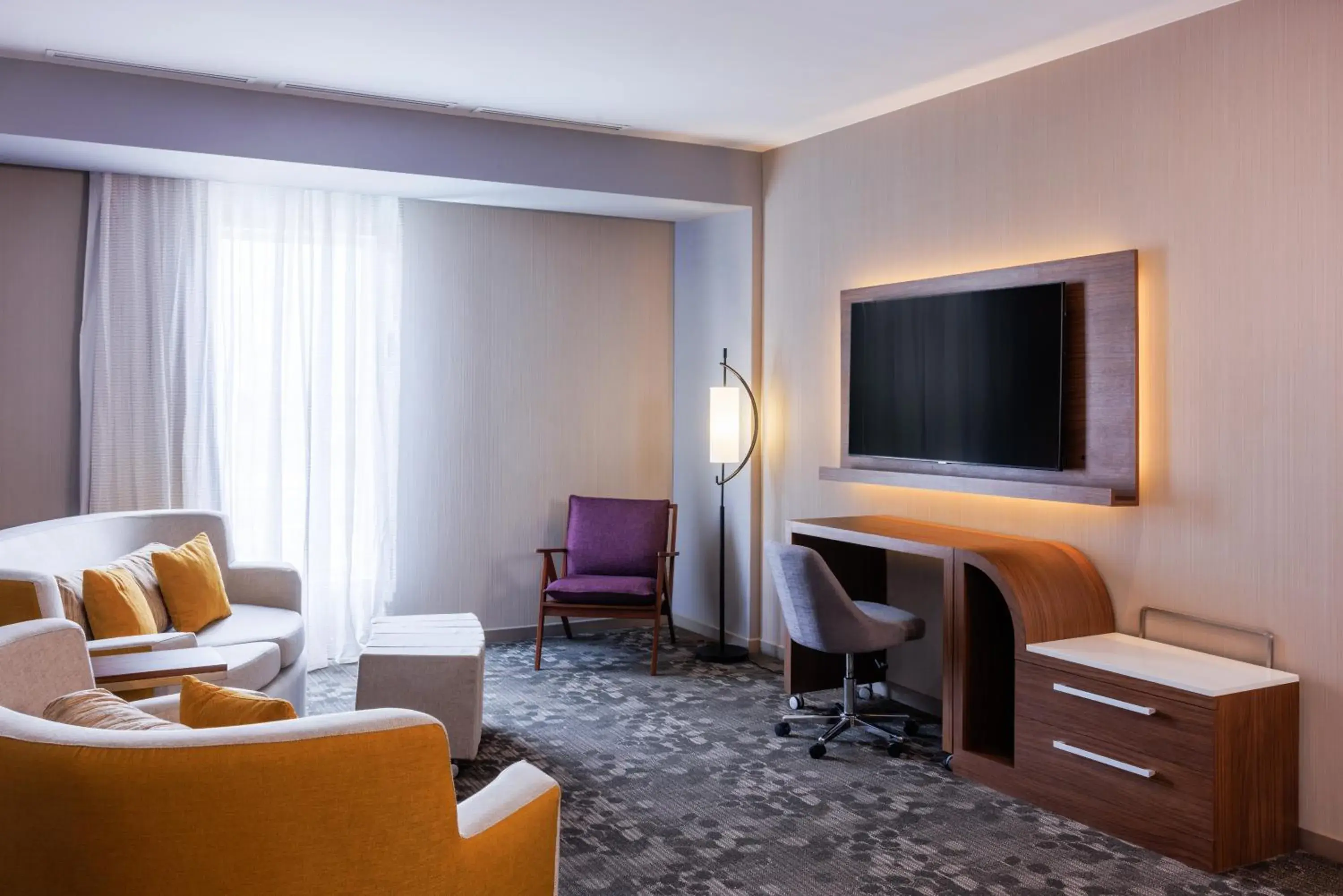 One-Bedroom Suite with Two Queen Beds and Sofa Bed in Courtyard by Marriott Mexicali One-Bedroom Suite with Two Queen Beds and Sofa Bed in Courtyard by Marriott Mexicali