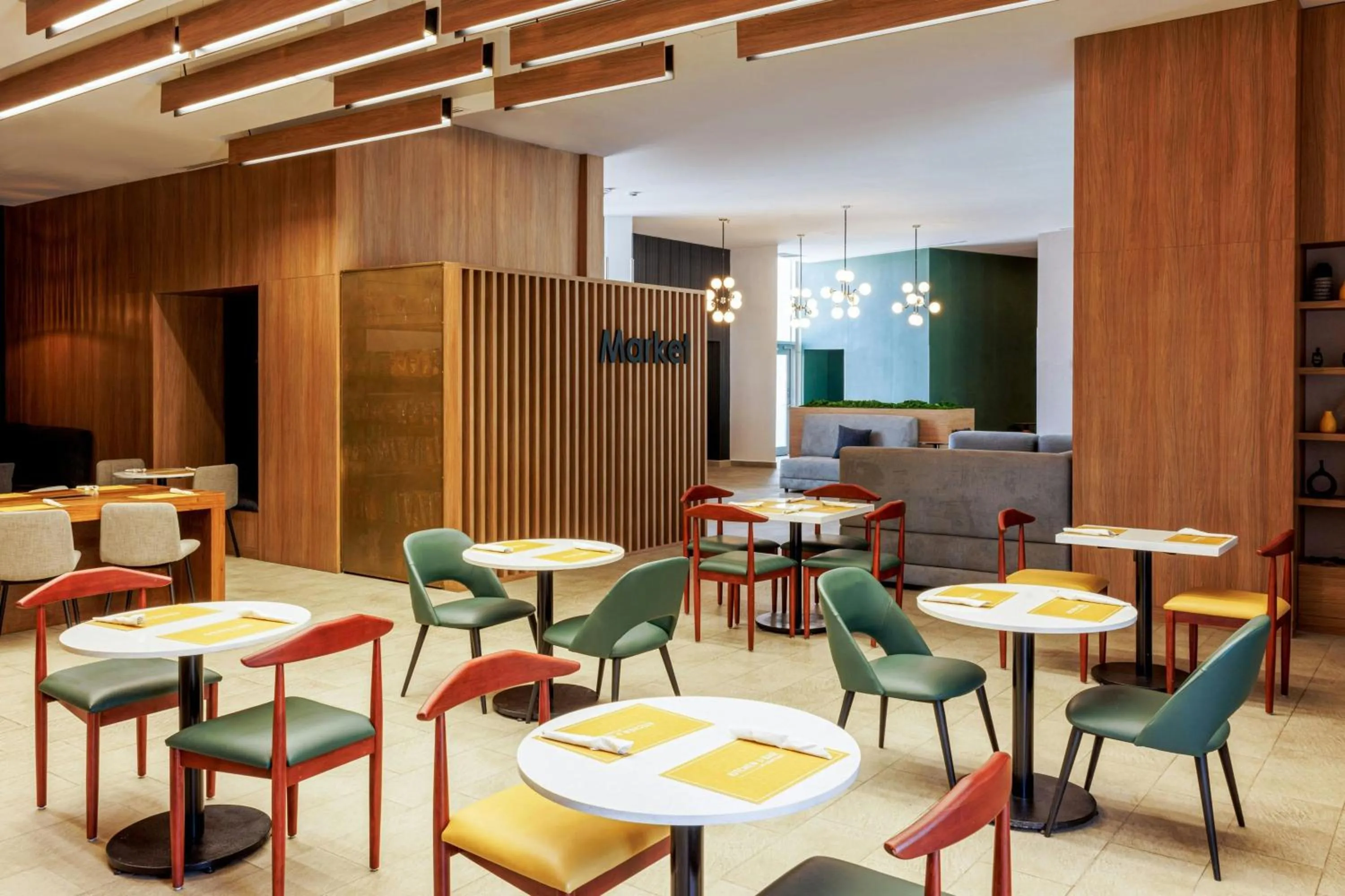 Lounge or bar in Courtyard by Marriott Mexicali