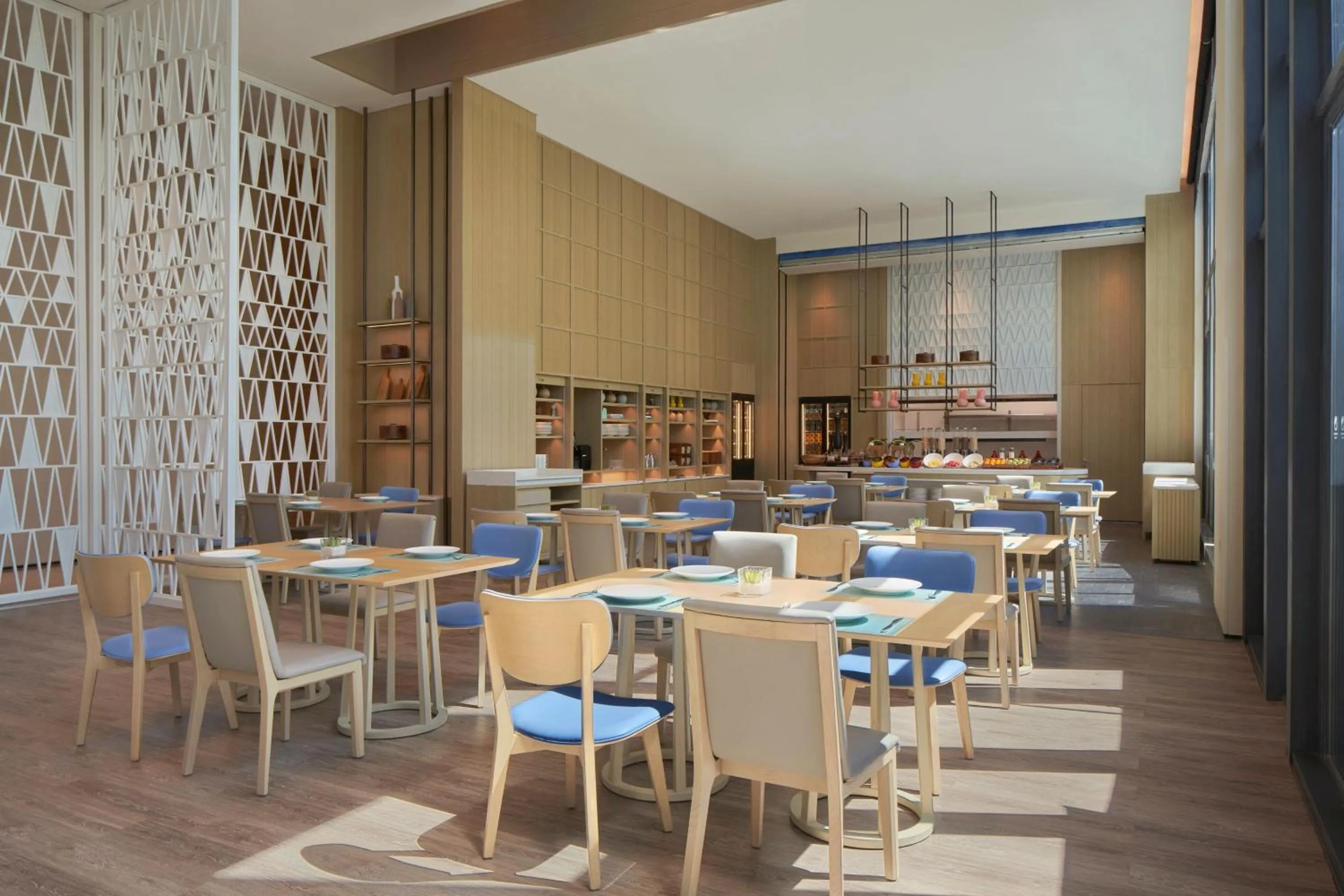 Restaurant/places to eat in Element Xiamen Tong'an