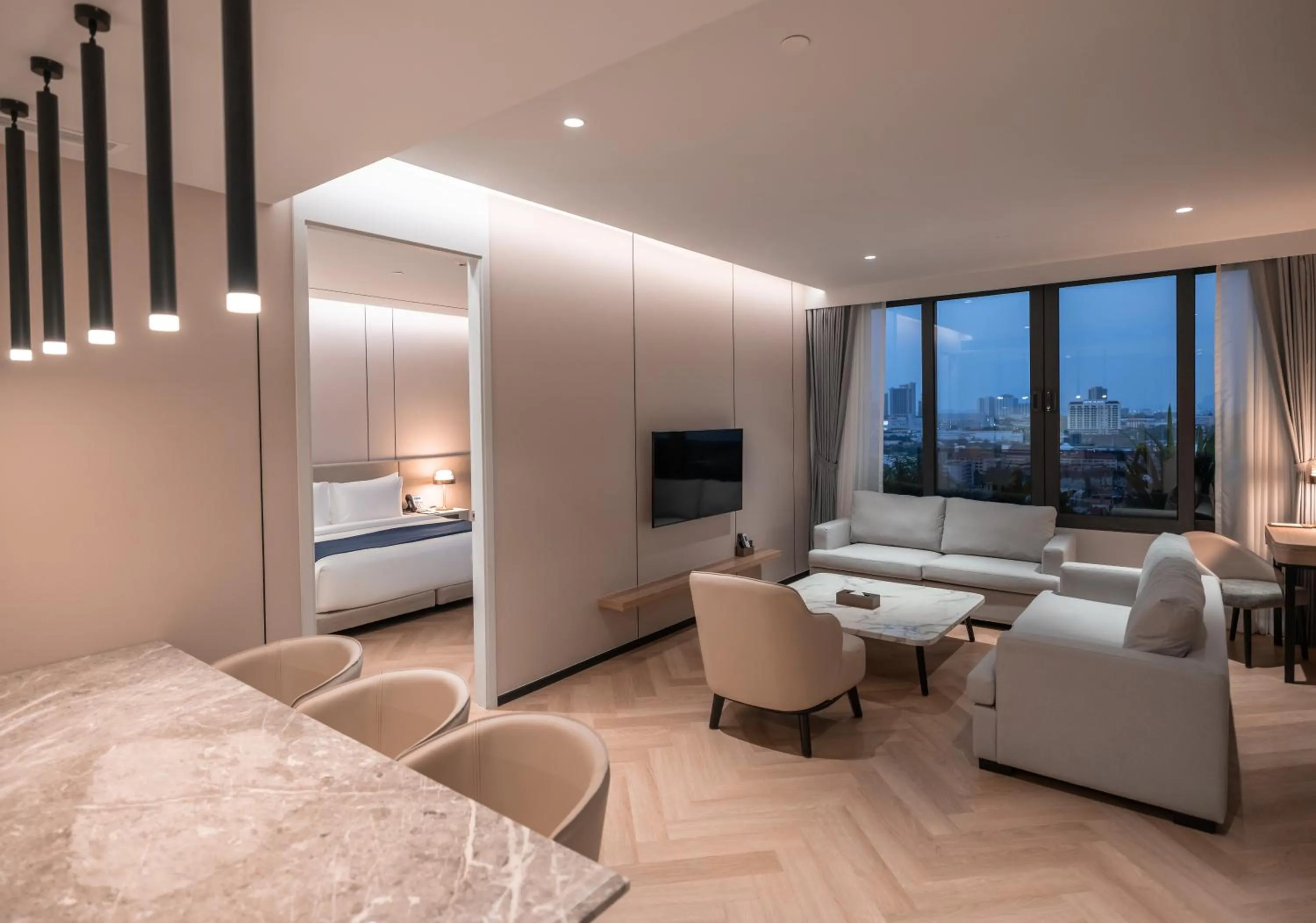 Living room, Bed in Arbour Hotel and Residence