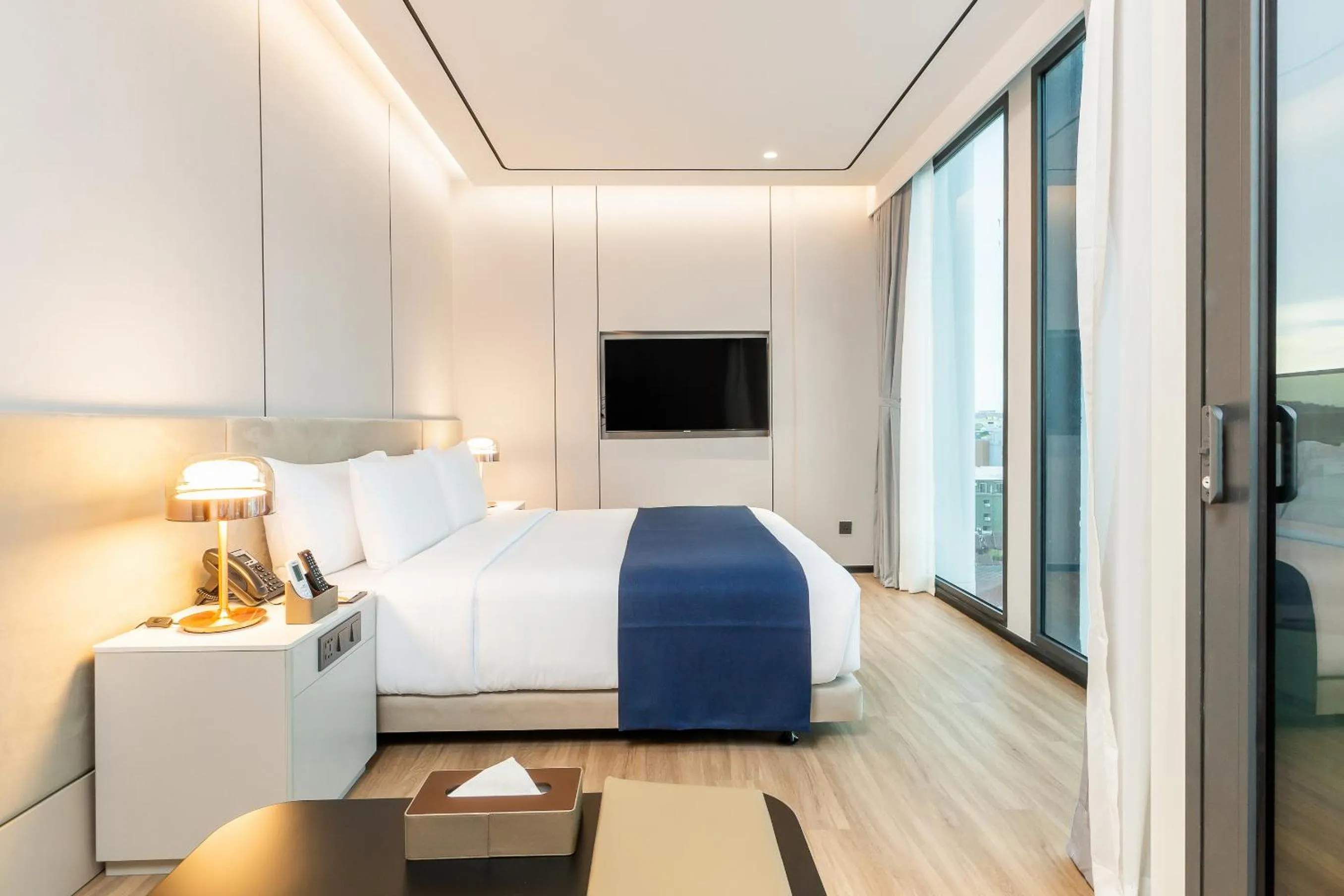 Photo of the whole room, Bed in Arbour Hotel and Residence