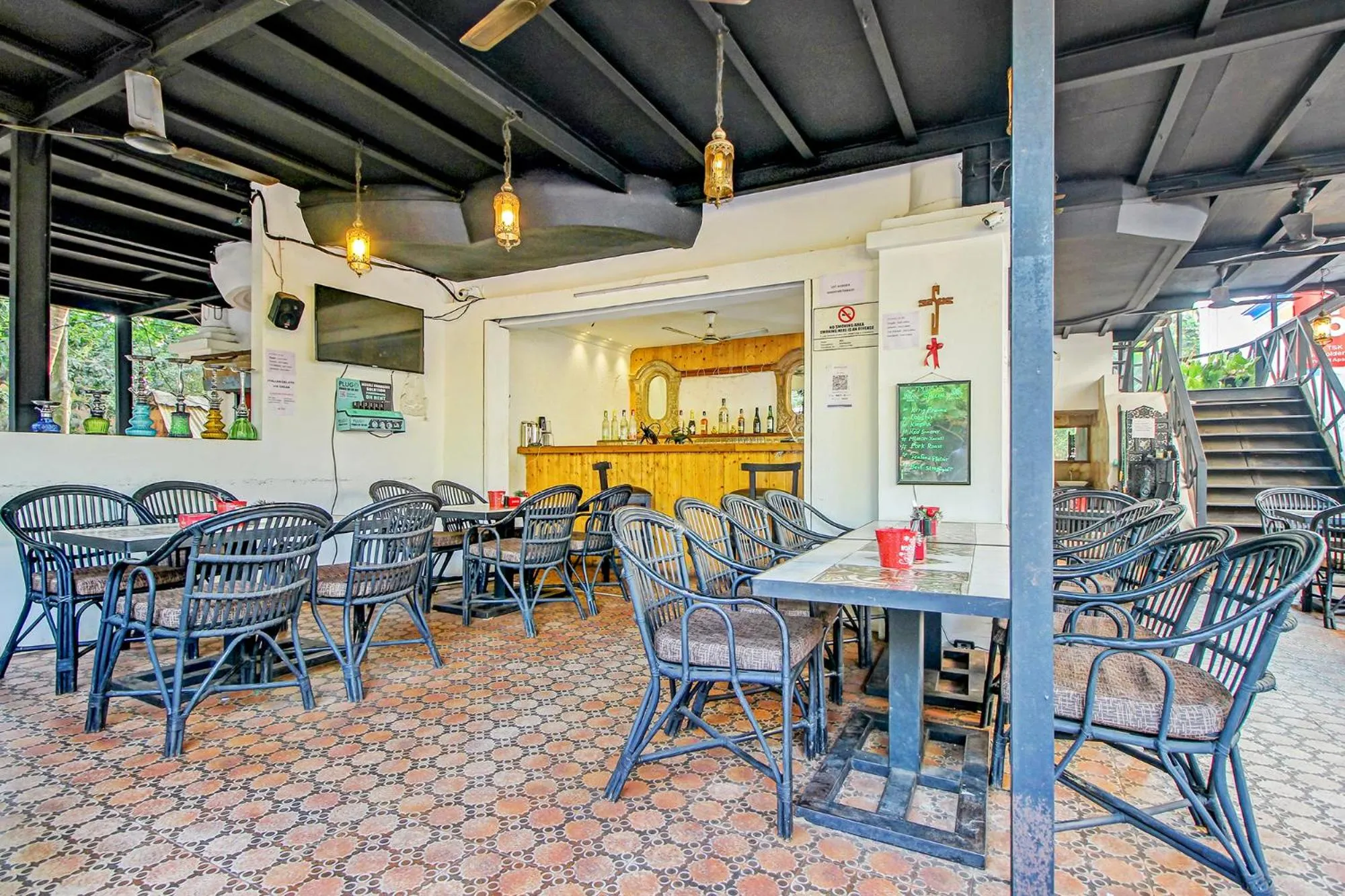 Restaurant/places to eat in FabHotel Golden Nest Deluxe - Nr Calangute Beach